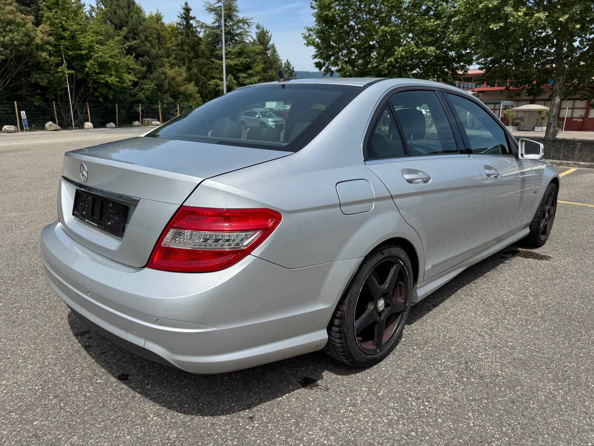 MERCEDES-BENZ C 250 CGI BlueEfficiency Elégance Automatic-image-5