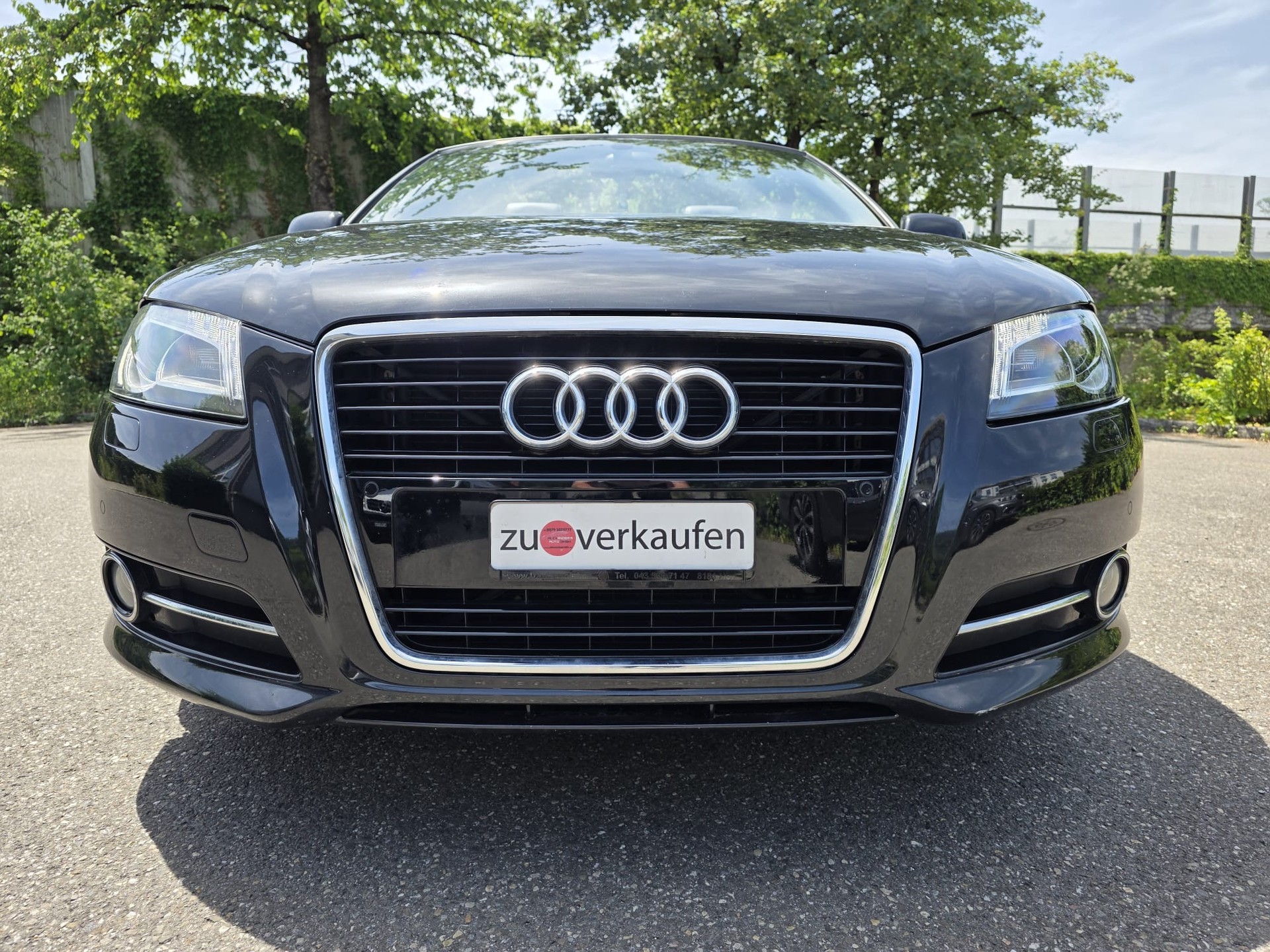 AUDI A3 Cabriolet 1.8 TFSI Ambition S-tronic-image-1