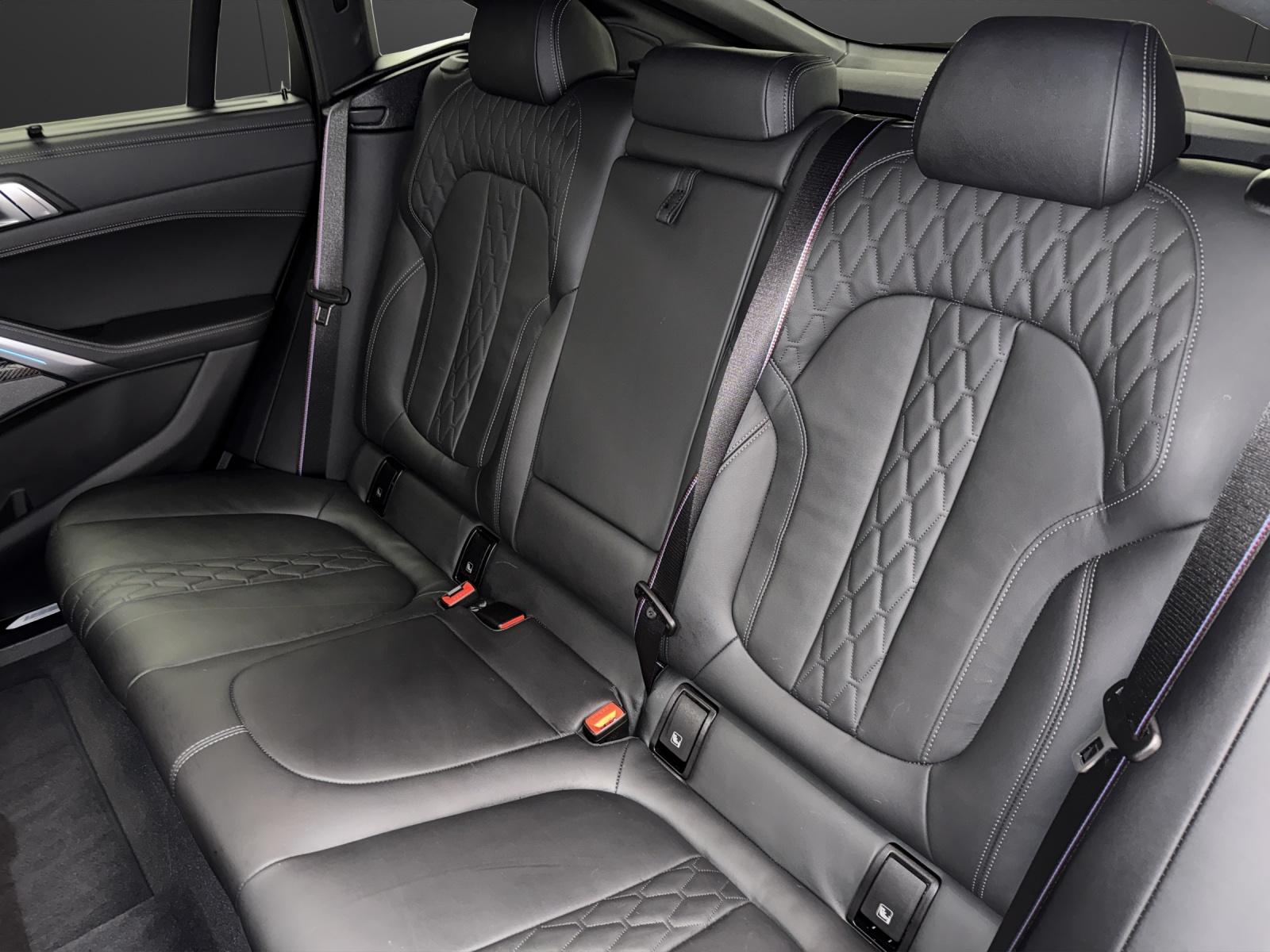 BMW X6 40i xDrive M SPORT PRO-image-15