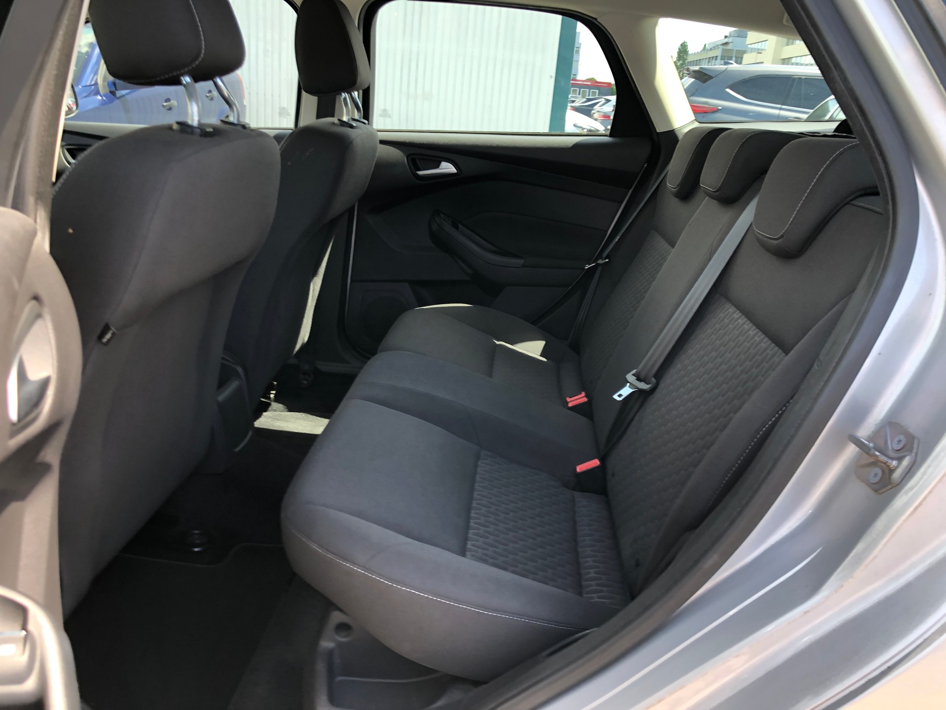 FORD Focus 1.0 SCTi Trend-image-10