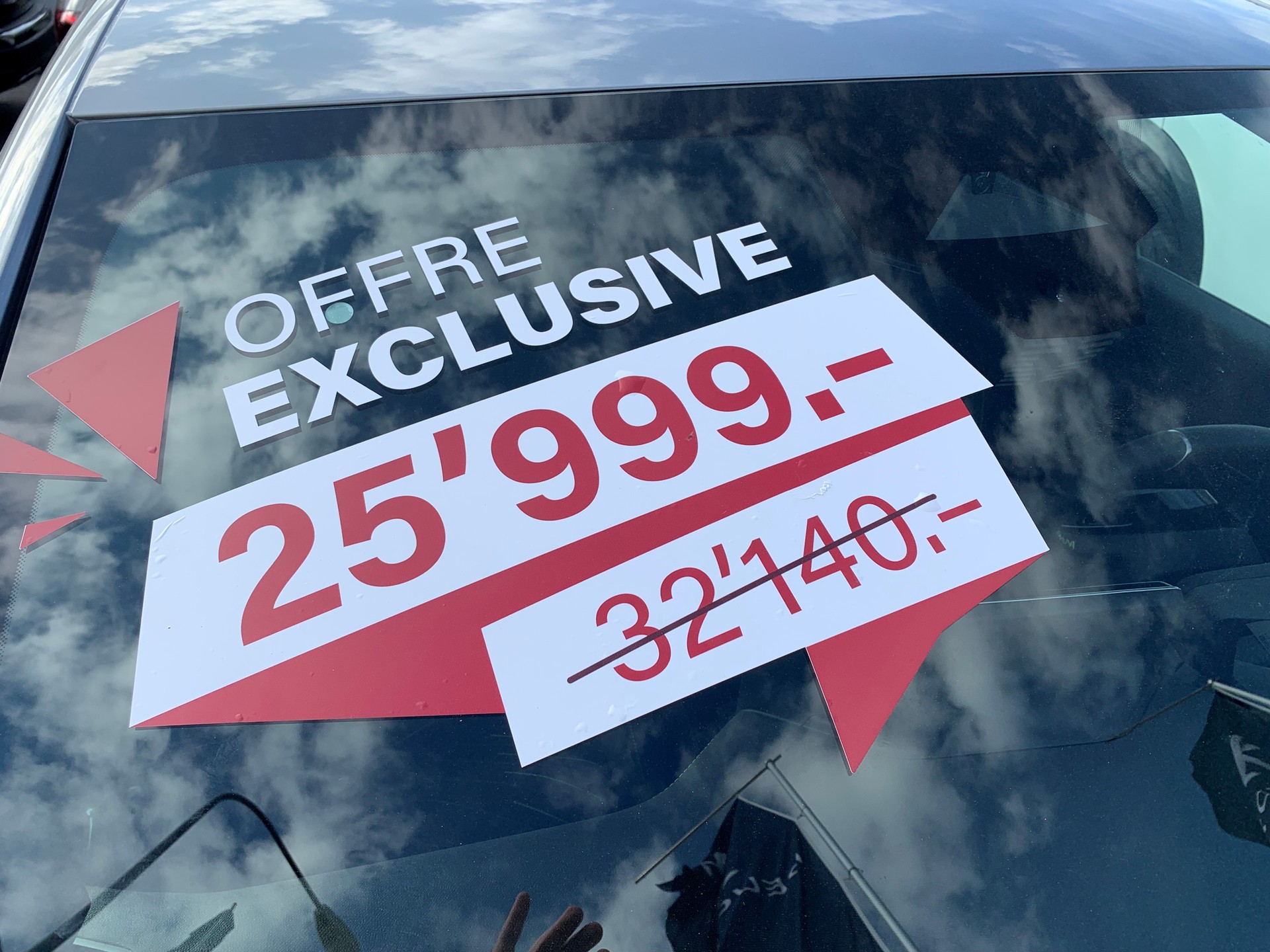 PEUGEOT 208 1.2 MHEV 145 GT-image-2