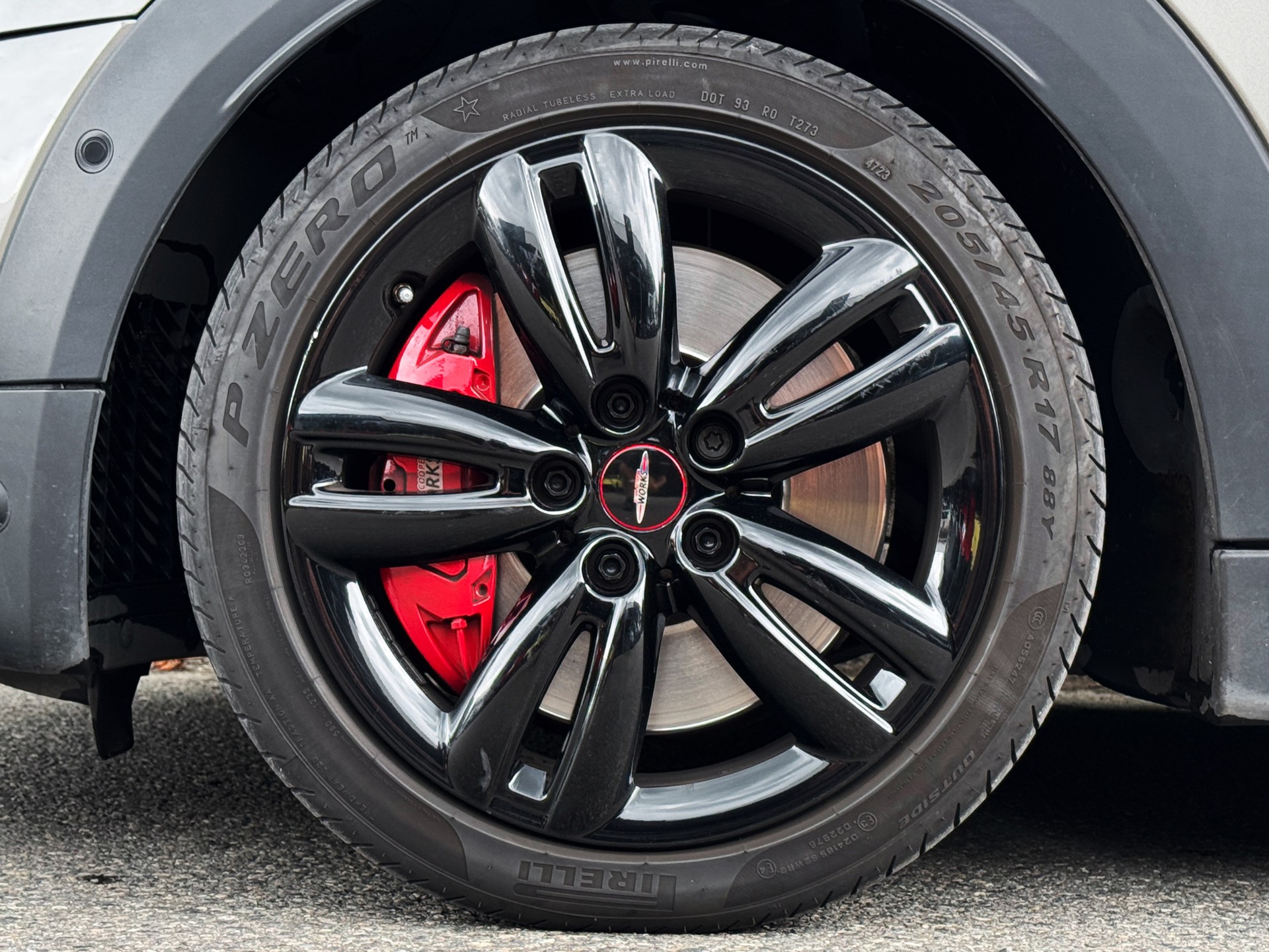 MINI Cooper John Cooper Works Steptronic-image-7