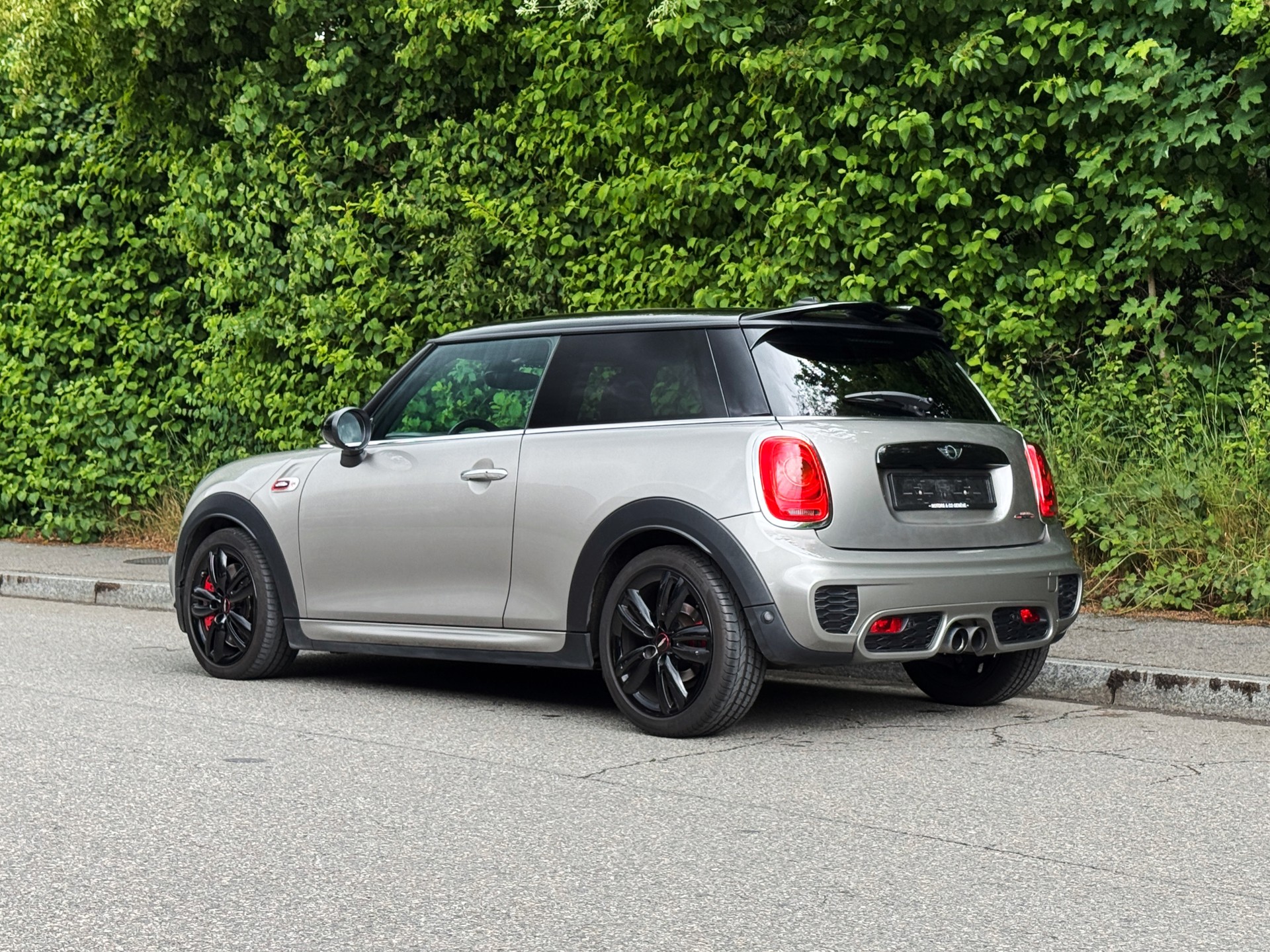 MINI Cooper John Cooper Works Steptronic-image-3