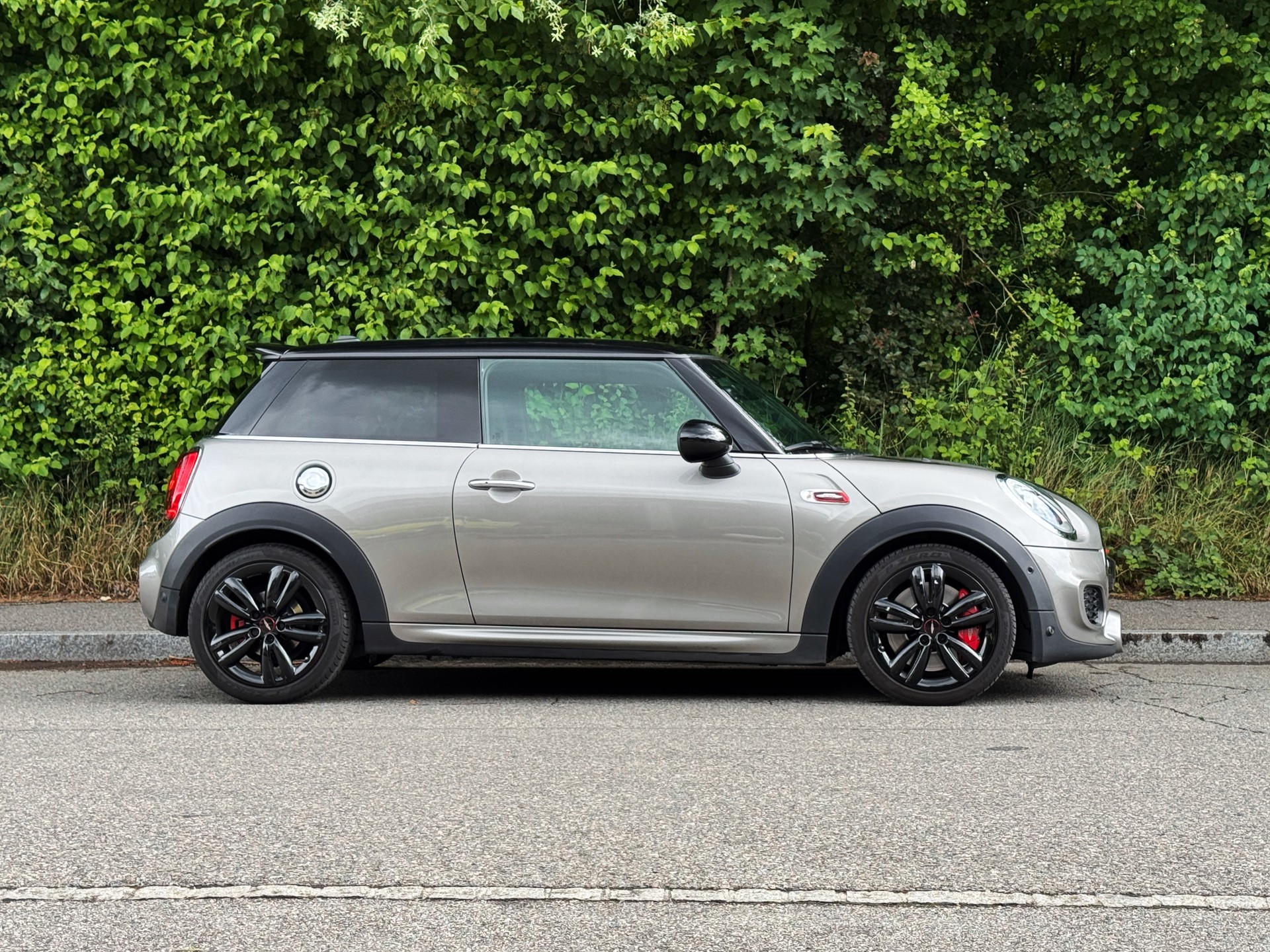 MINI Cooper John Cooper Works Steptronic-image-5