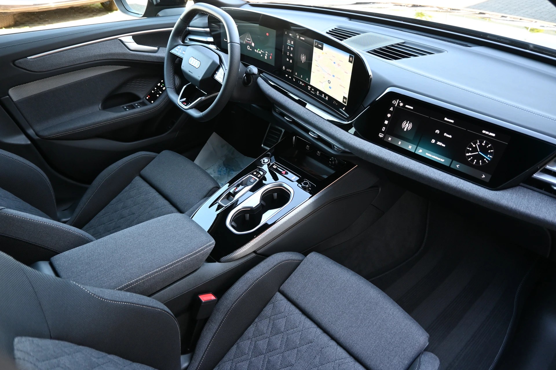 AUDI A6 Limousine 40 TDI S-Line Plus S tronic-image-11