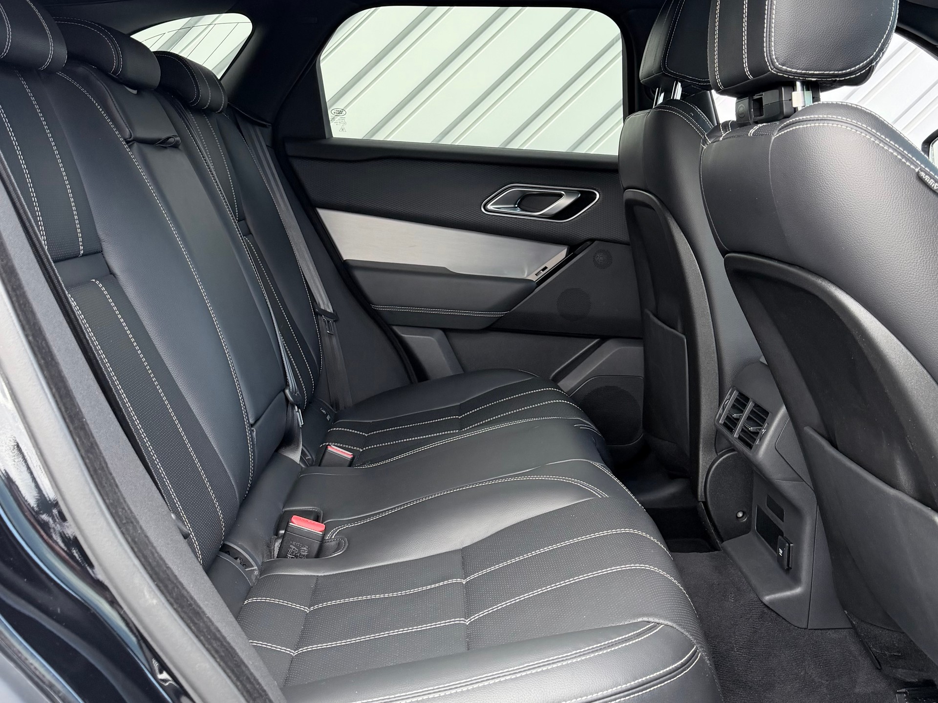 LAND ROVER Range Rover Velar R-Dynamic P 300 HSE Automatic-image-11