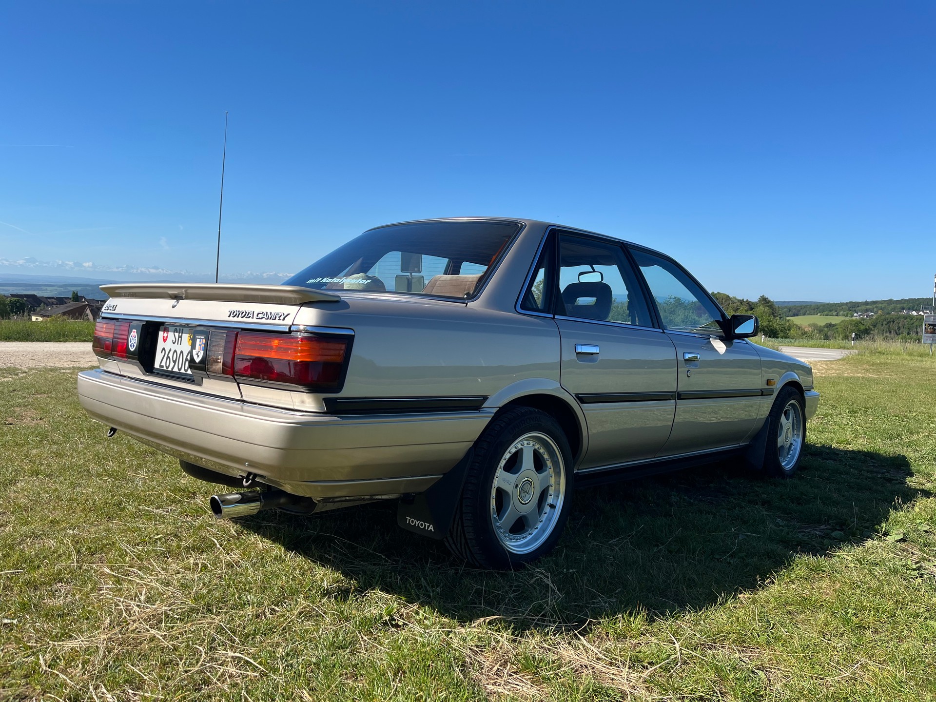 TOYOTA 2.0 GLi-image-4