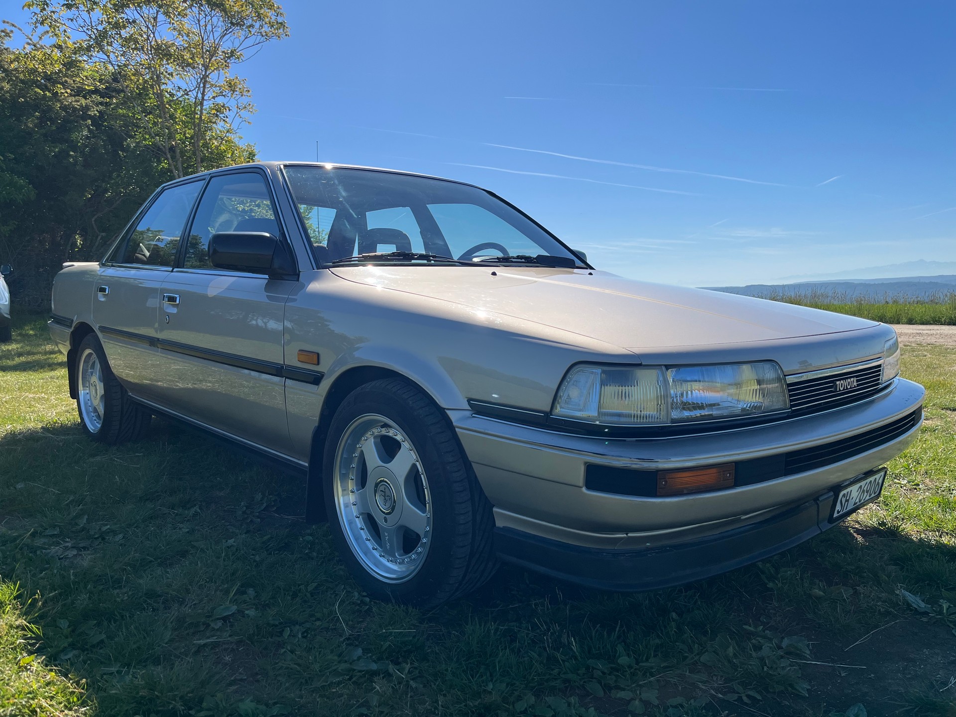 TOYOTA 2.0 GLi-image-1