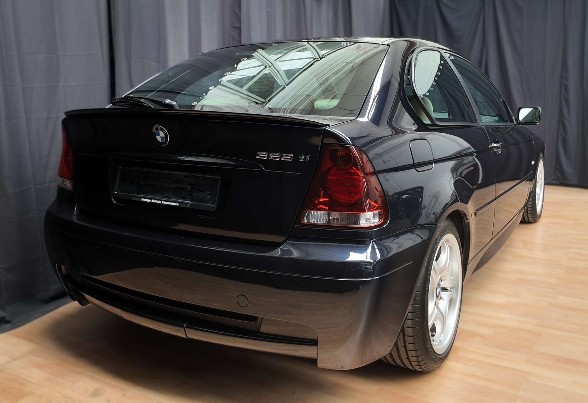 BMW 325Ti M-Sport Individual Compact-image-6