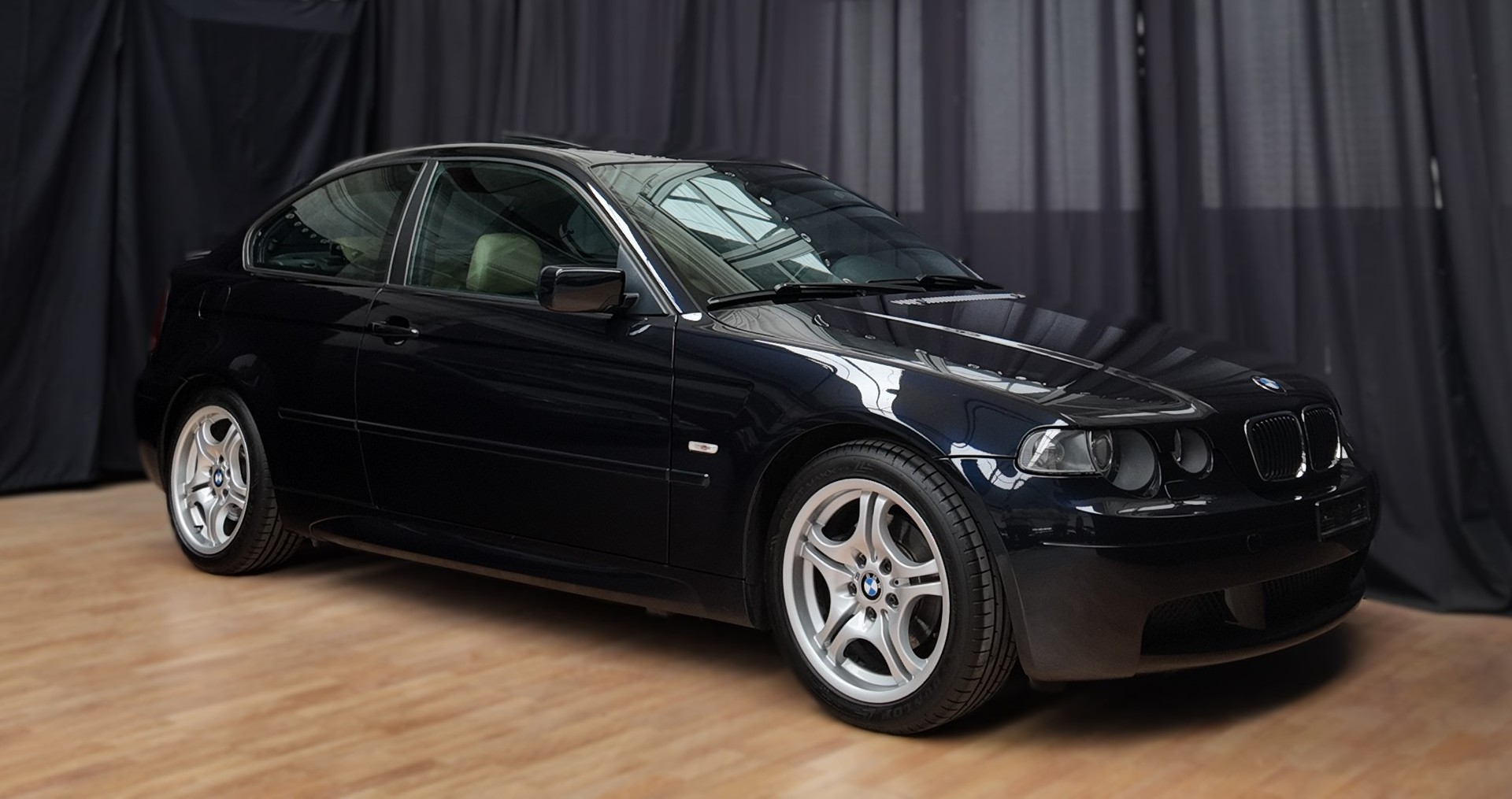 BMW 325Ti M-Sport Individual Compact-image-0