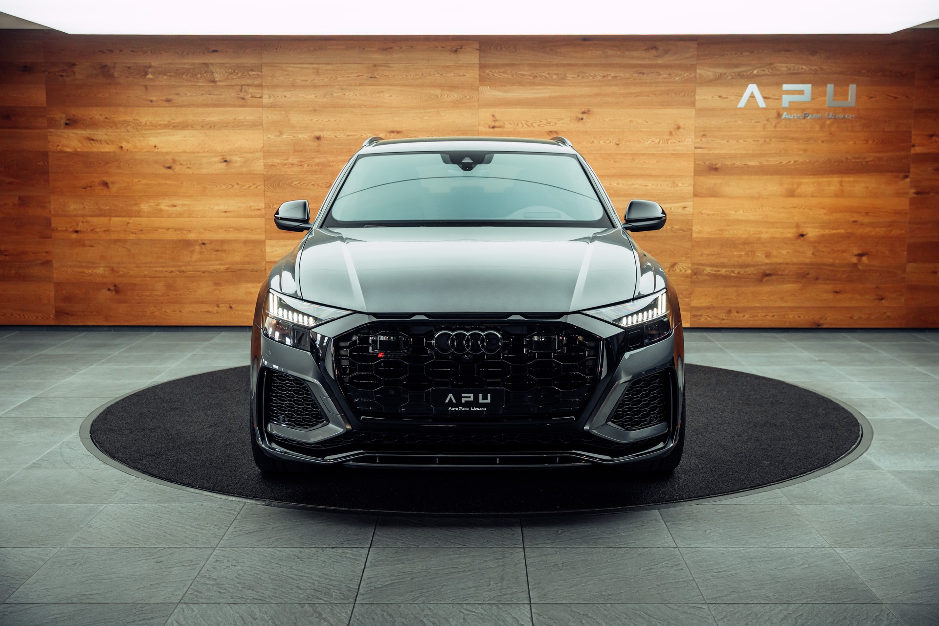 AUDI RSQ8 quattro tiptronic-image-17