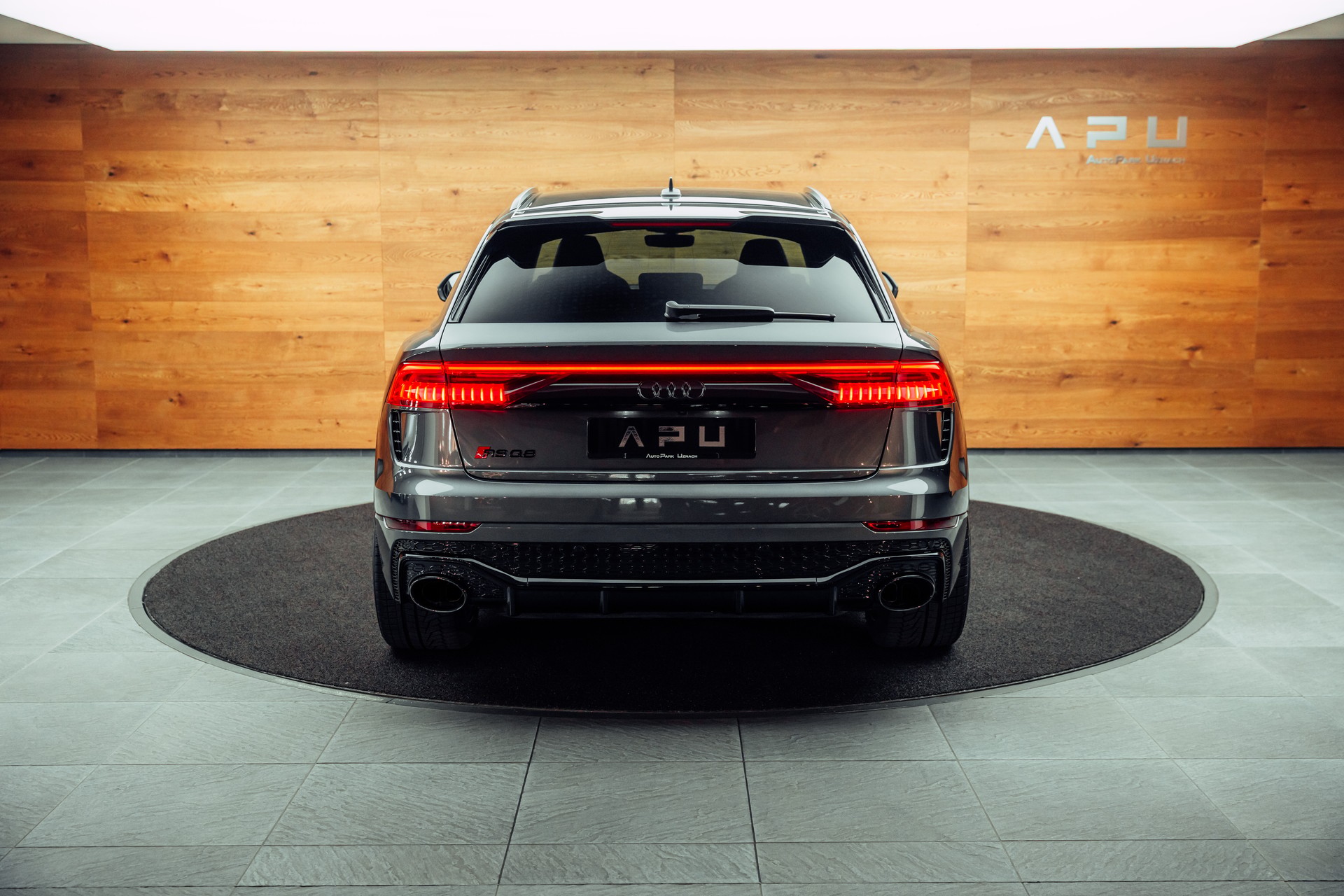 AUDI RSQ8 quattro tiptronic-image-16