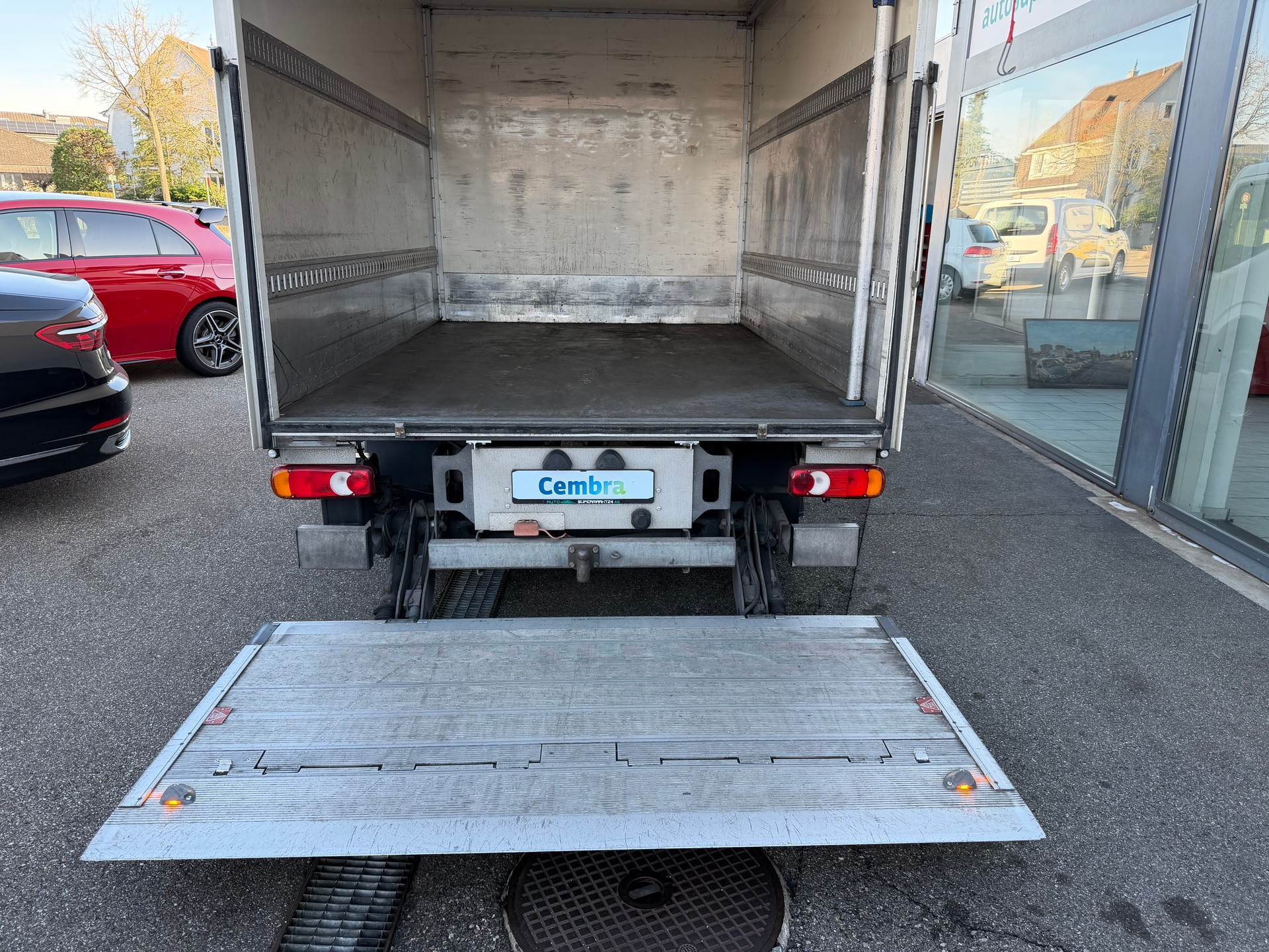 NISSAN NT400 Cabstar 35.15 Koffer-Hebebühne-image-9