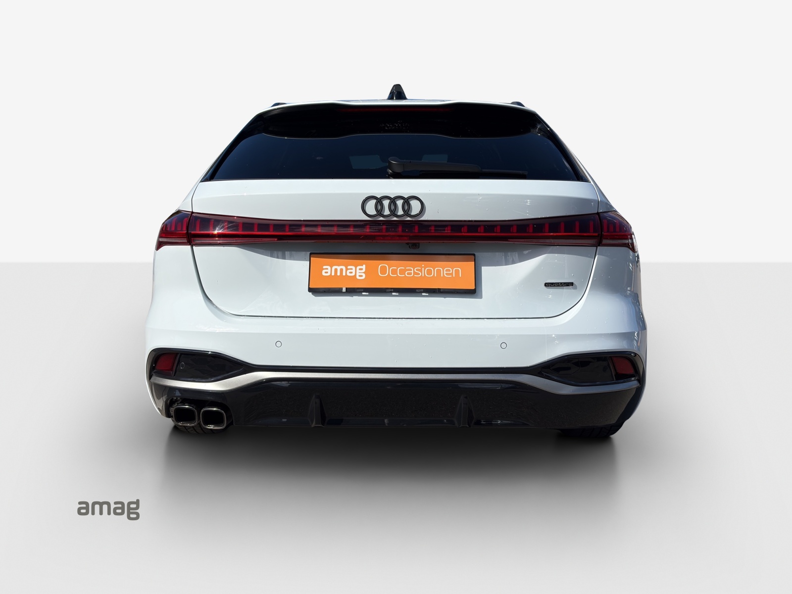 AUDI A5 Avant TDI quattro 150 kW Attraction S tronic-image-3