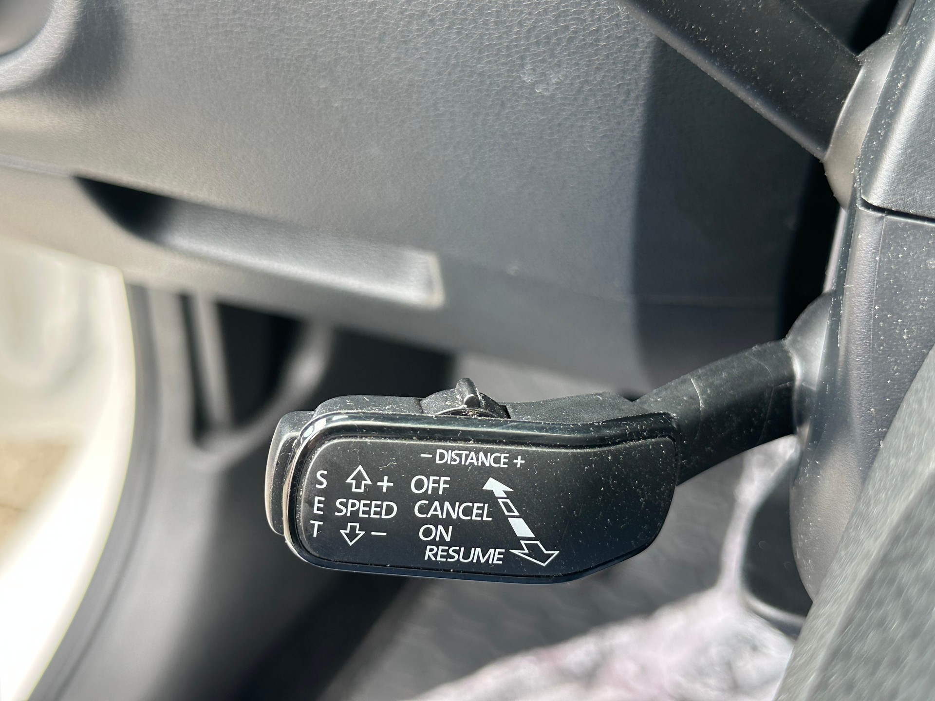 SKODA Octavia Combi 1.5 TSI Ambition DSG-image-9