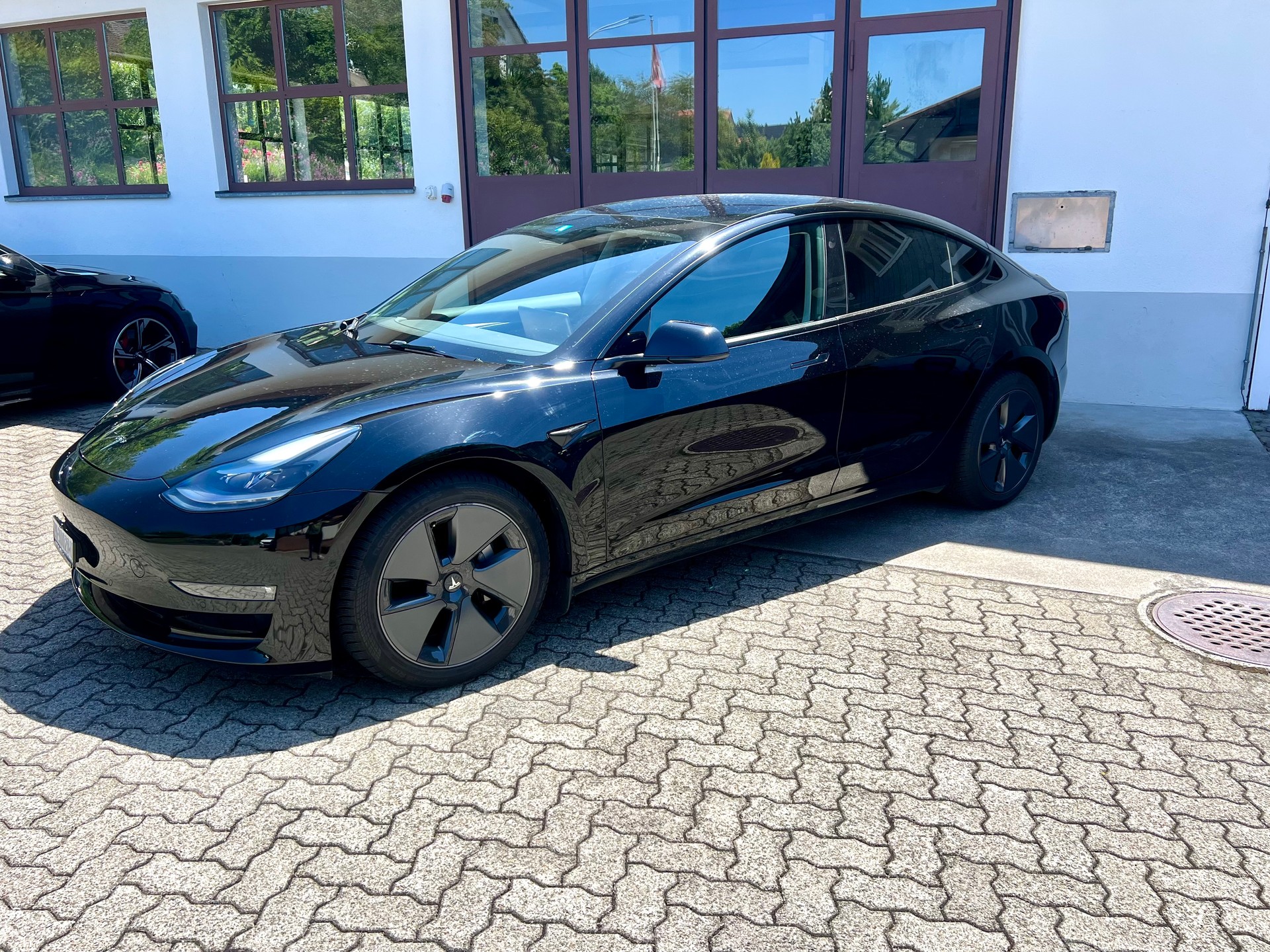 TESLA Model 3 Long Range Dual Motor AWD *Facelift-image-1