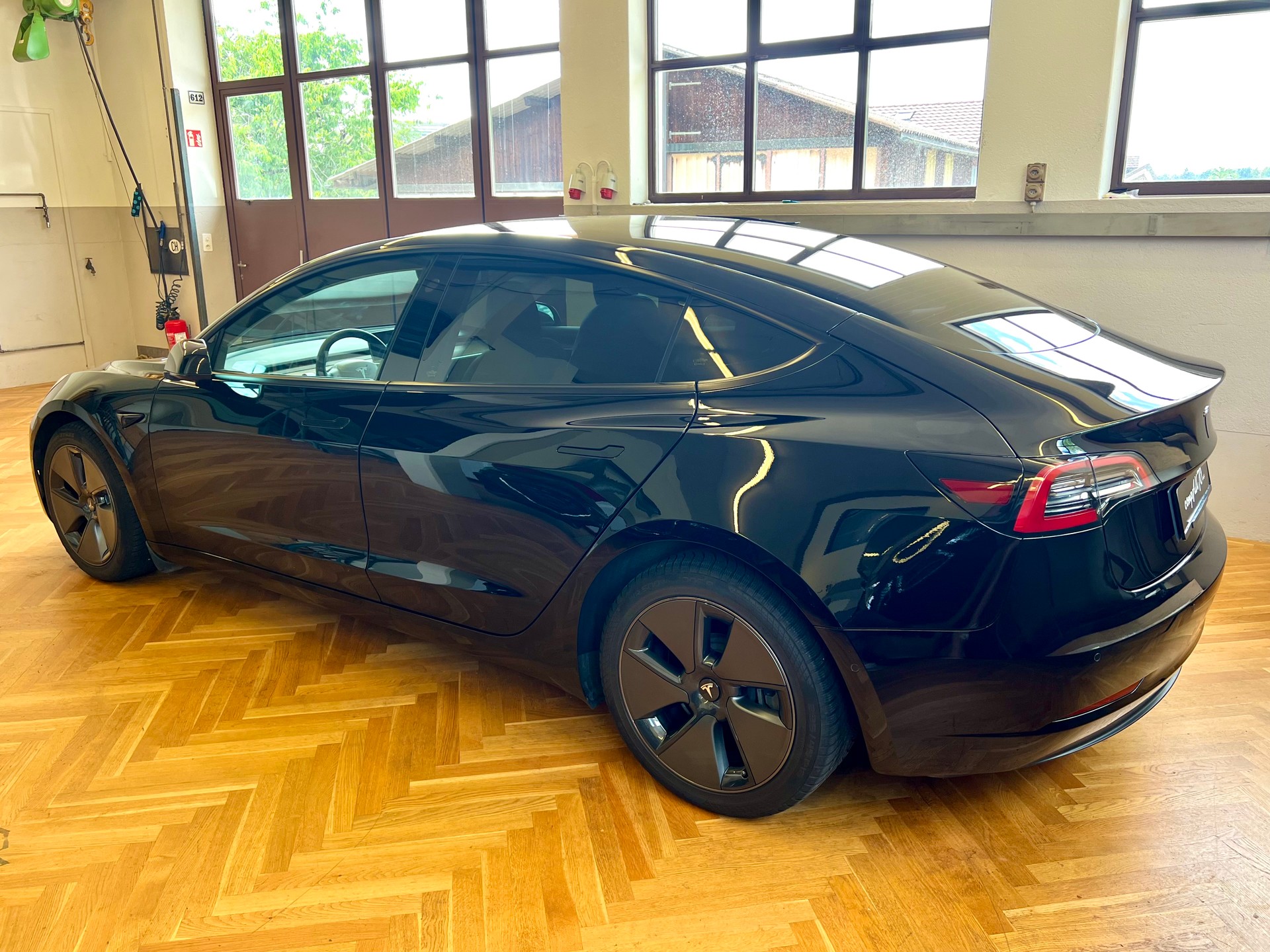 TESLA Model 3 Long Range Dual Motor AWD *Facelift-image-5