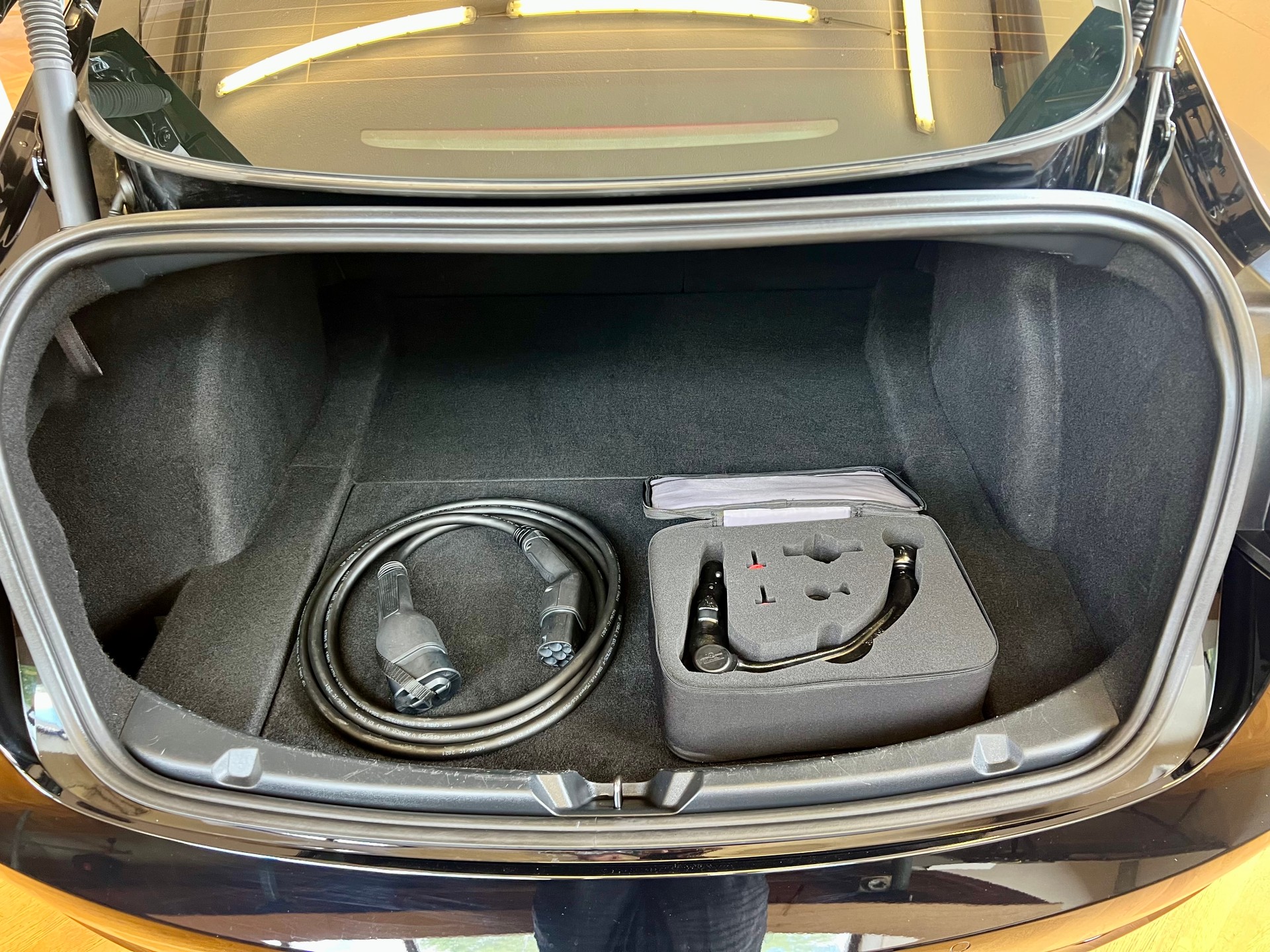 TESLA Model 3 Long Range Dual Motor AWD *Facelift-image-20