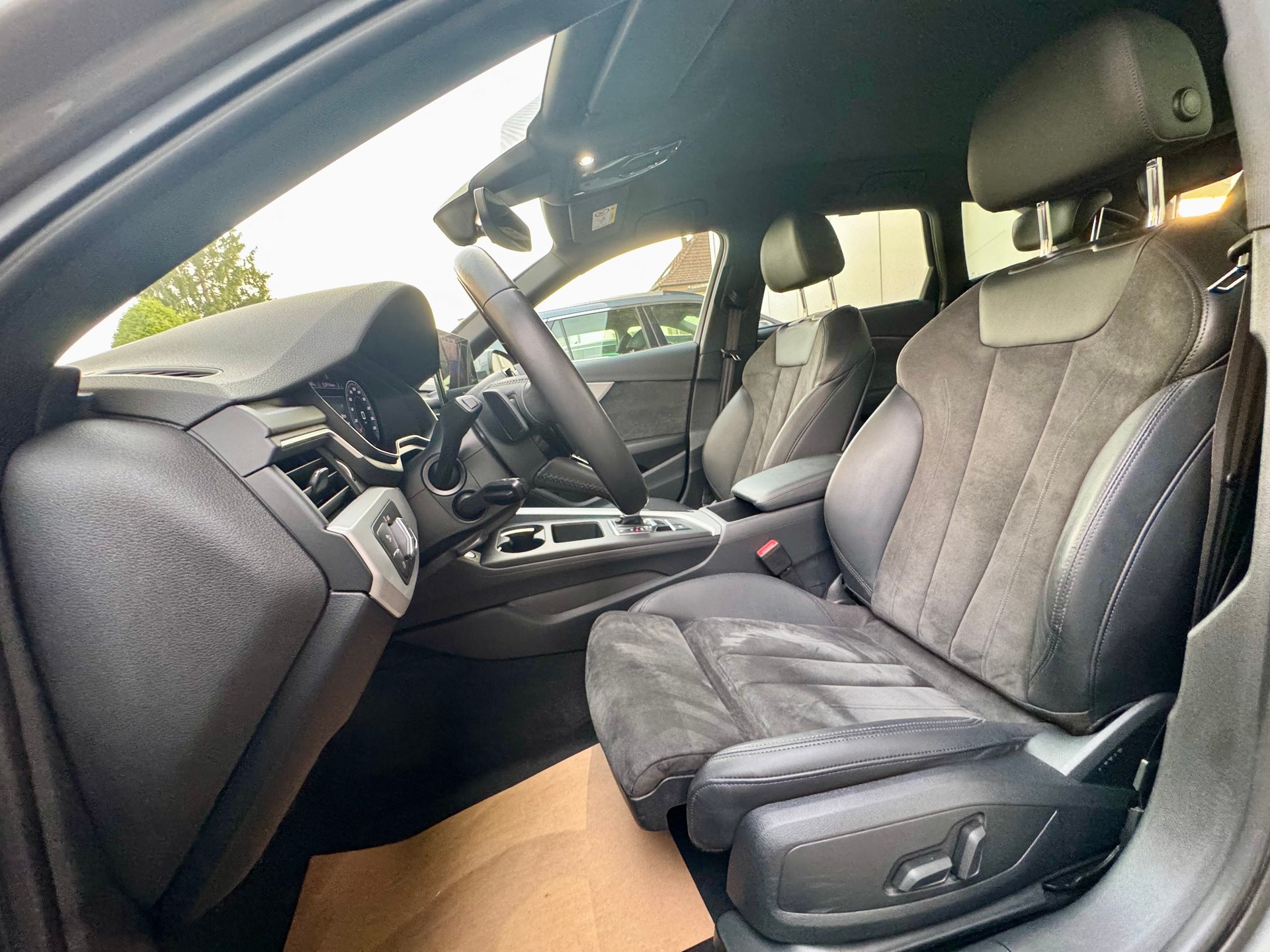 AUDI A4 allroad 40 TDI quattro tiptronic-image-5