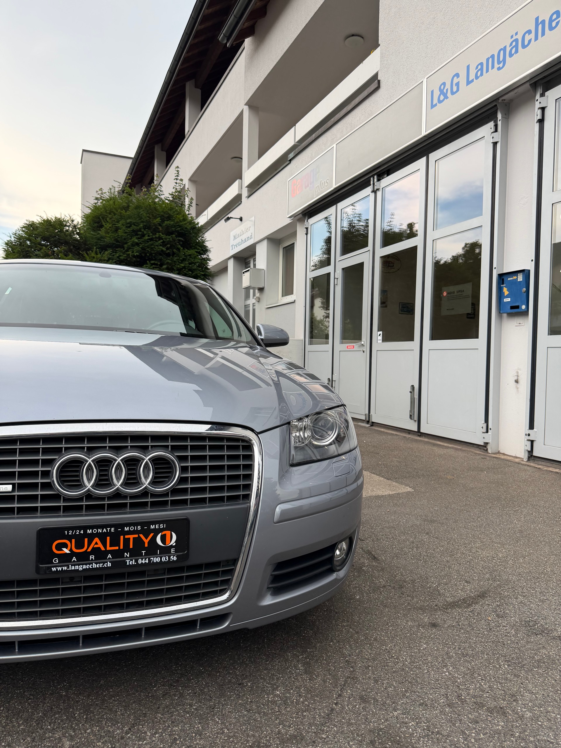 AUDI A3 Sportback 2.0 Turbo FSI Ambition quattro-image-13