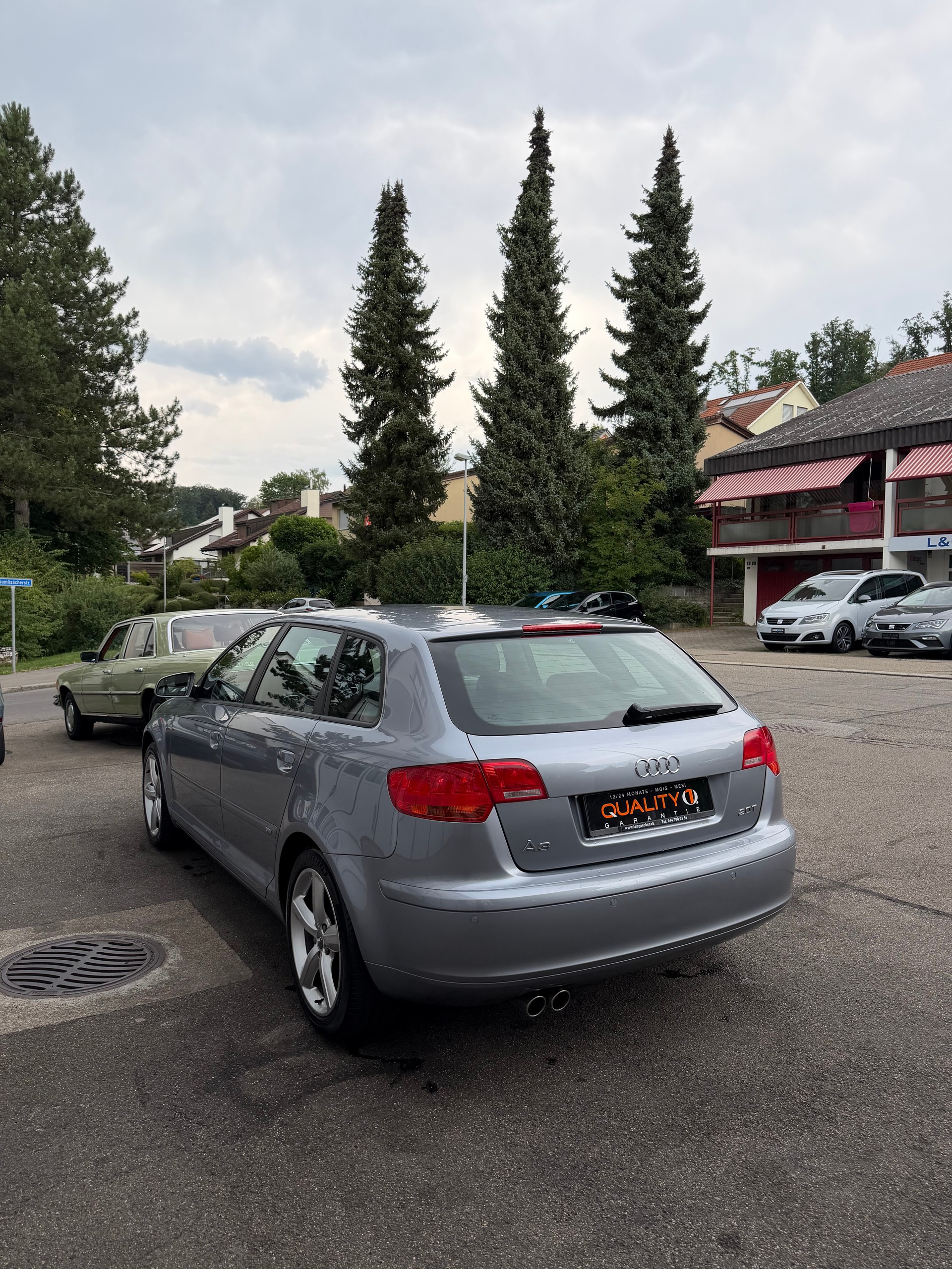 AUDI A3 Sportback 2.0 Turbo FSI Ambition quattro-image-3