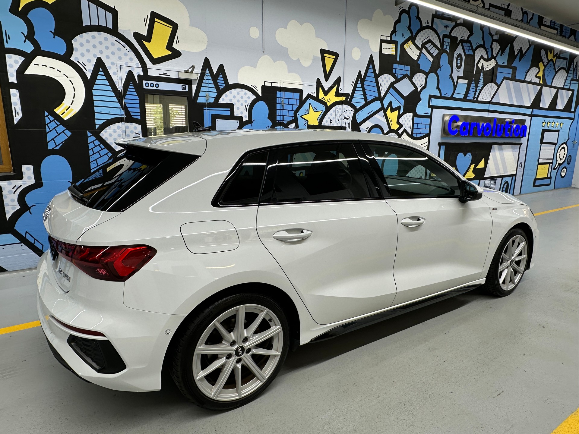 AUDI A3 Sportback 35 TFSI S line S-tronic-image-3