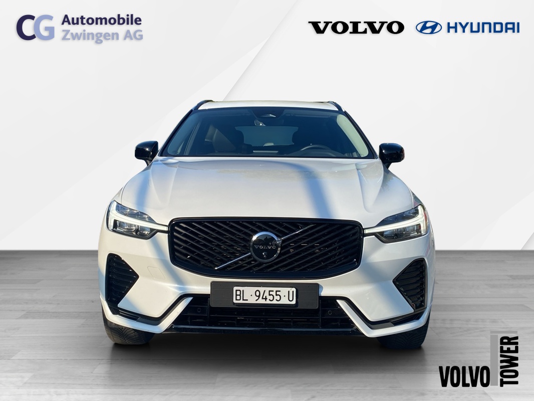 VOLVO XC60 B5 Benzin Mild Hybrid AWD Plus Dark Geartronic-image-1
