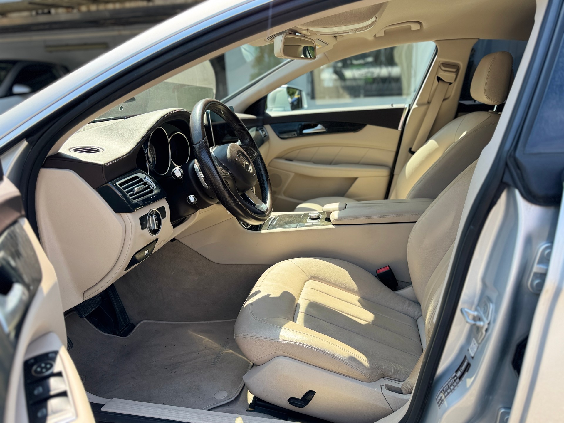 MERCEDES-BENZ CLS 250 BlueTEC 4Matic 7G-Tronic-image-6