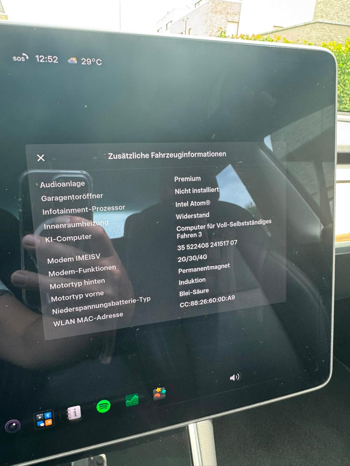 TESLA Performance D-image-4