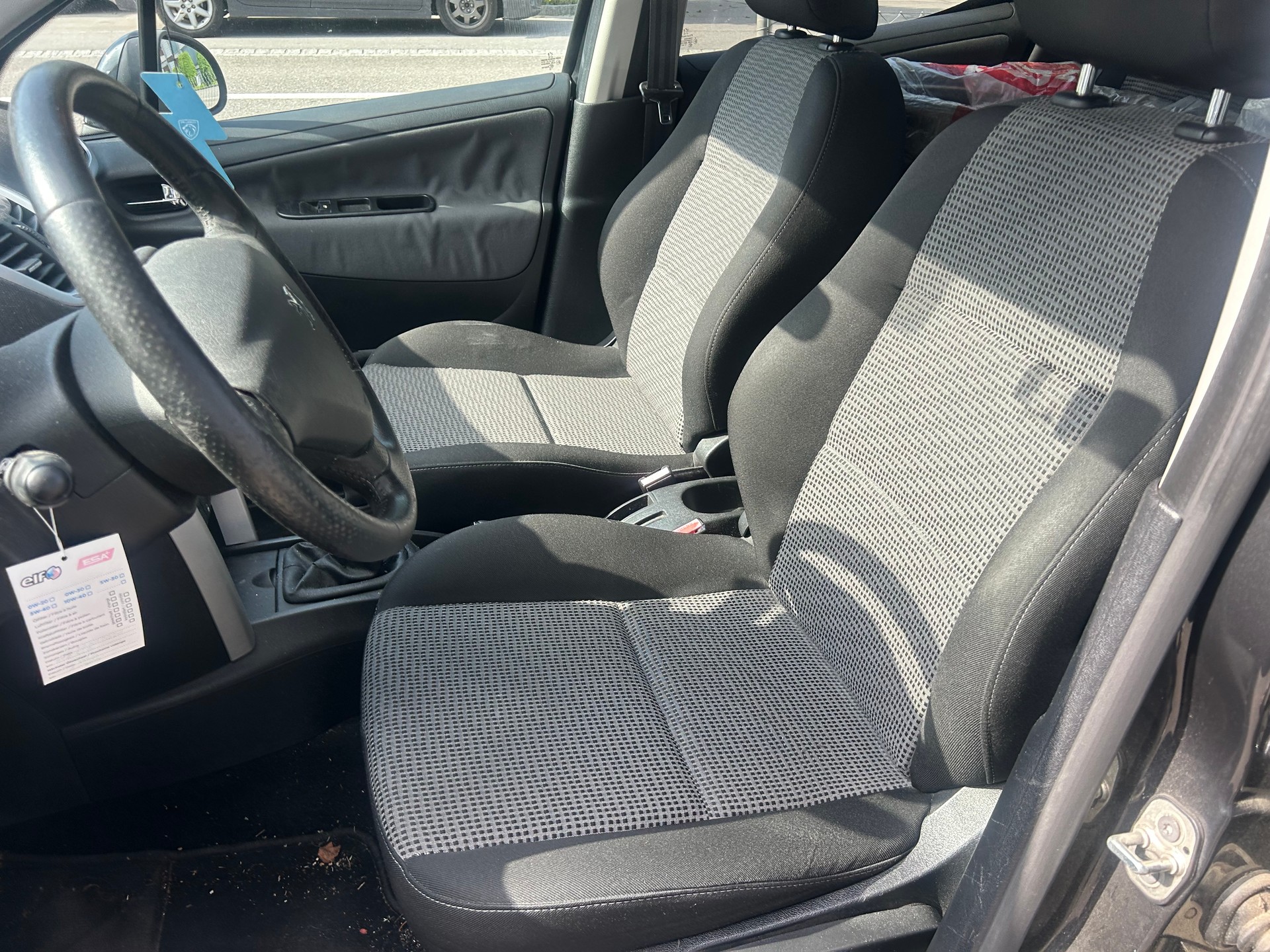 PEUGEOT 207 1.6 16V Sport-image-5