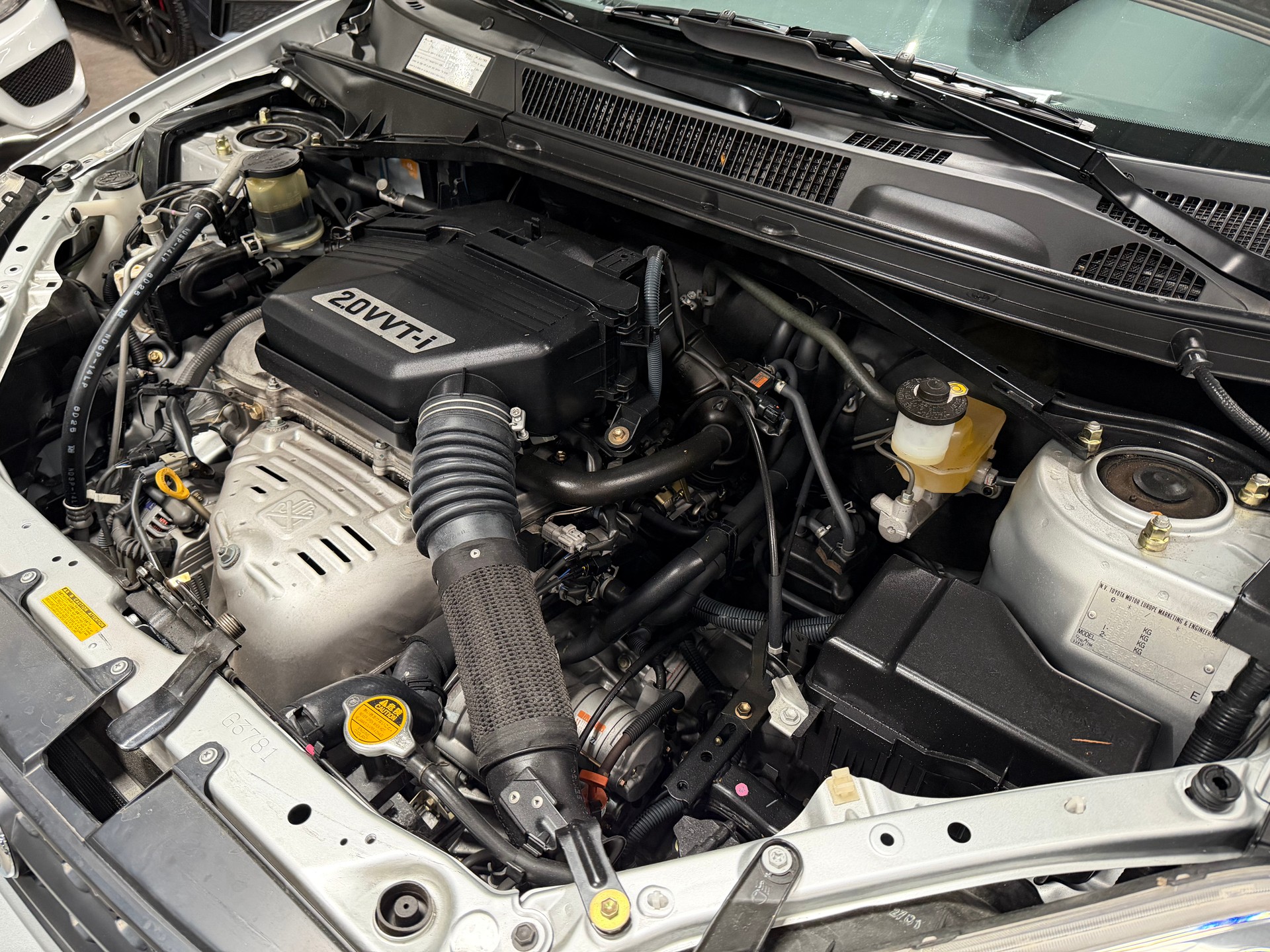 TOYOTA RAV-4 2.0 16V Linea Sol-image-12