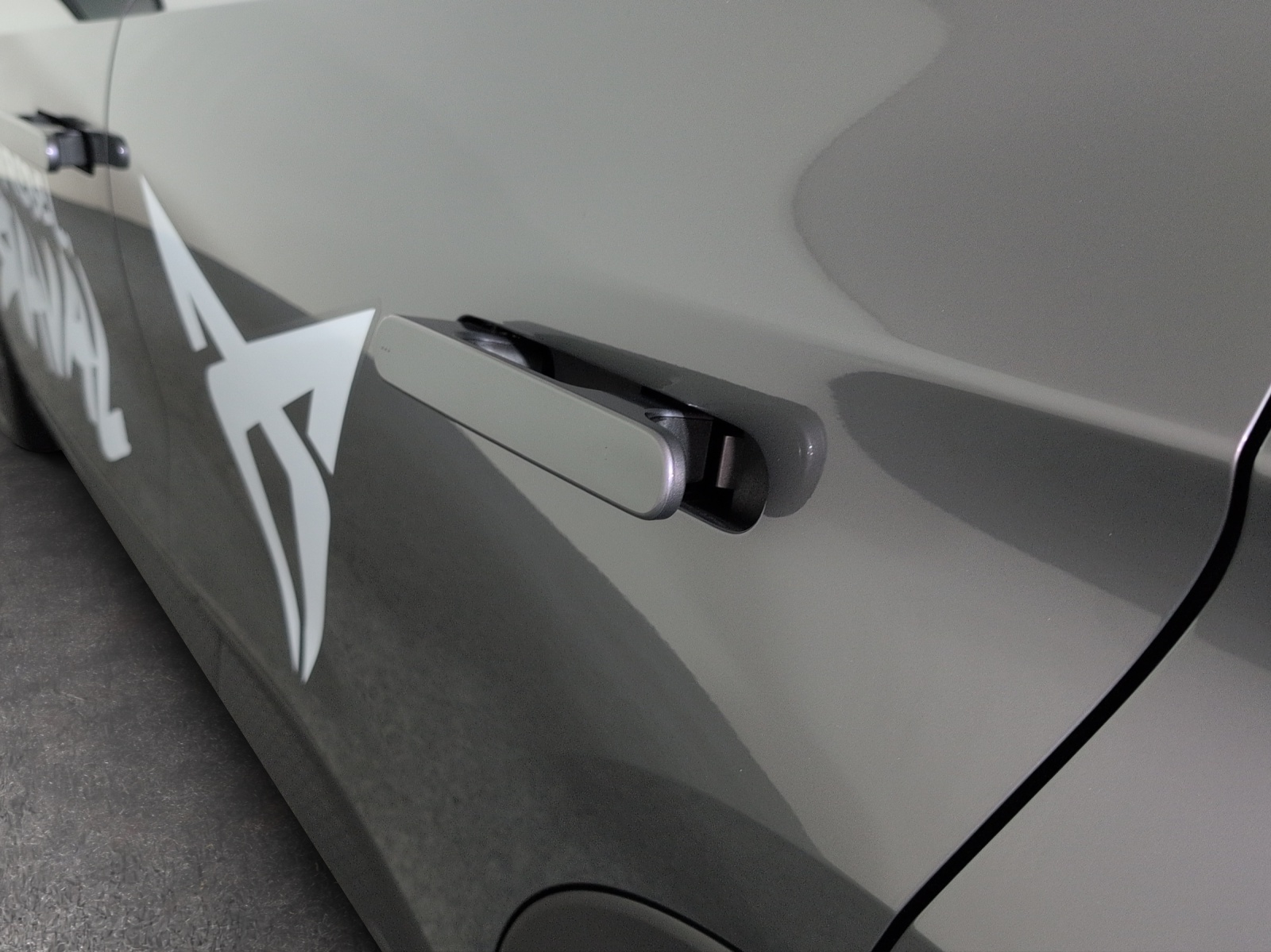 CUPRA Raval 52 kWh Dynamic+ Launch Edition-image-15