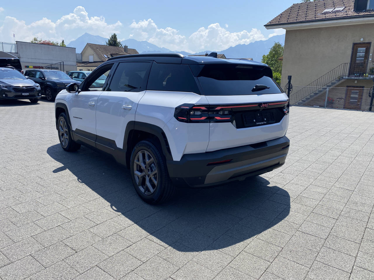 JEEP Compass 1.2 MHEV First Edition Convenience-image-2
