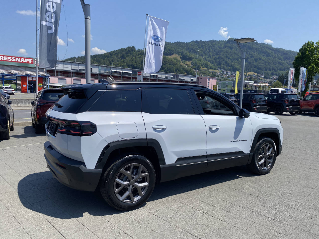 JEEP Compass 1.2 MHEV First Edition Convenience-image-3