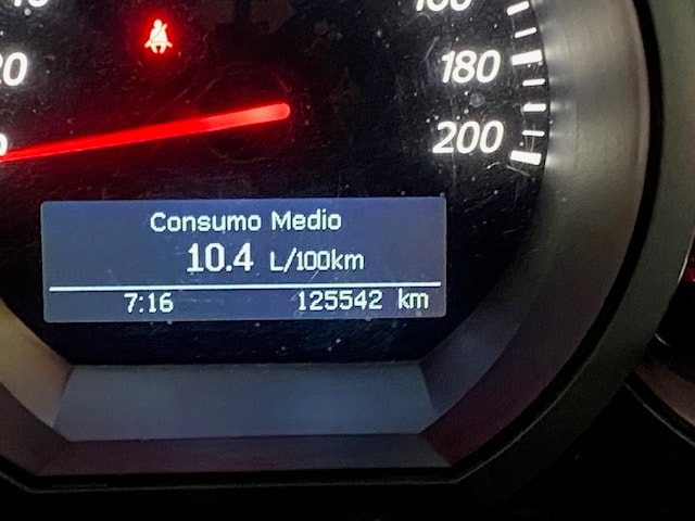 SUZUKI Grand Vitara 1.9 TD GL Top Sergio Cellano-image-6