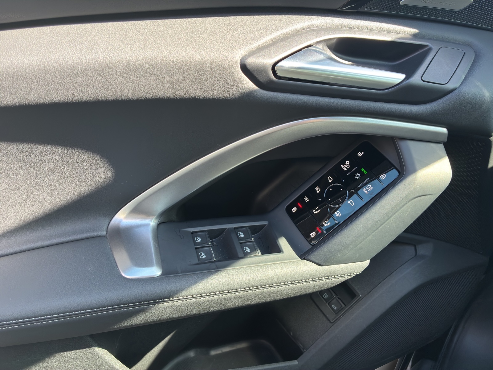 AUDI Q5 e-hybrid quattro 270 kW S-tronic-image-14