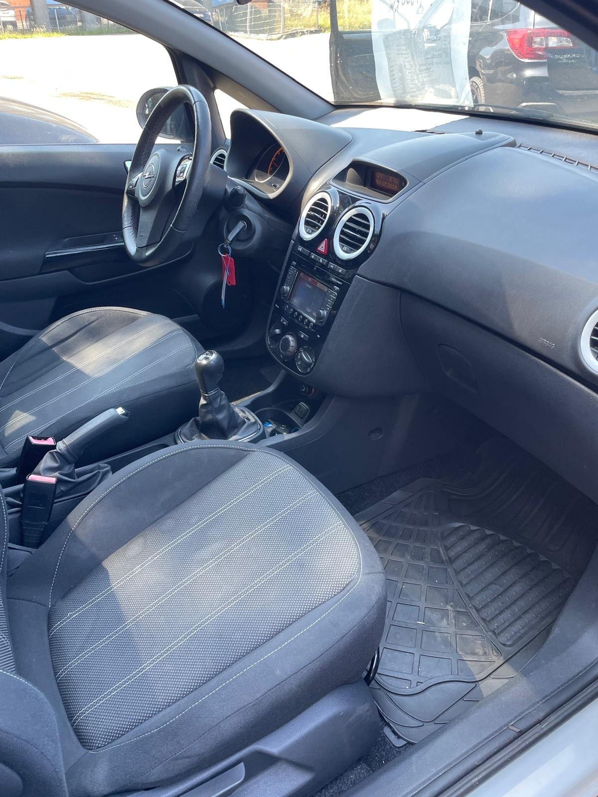 OPEL Corsa 1.2 TP Color Edition-image-5
