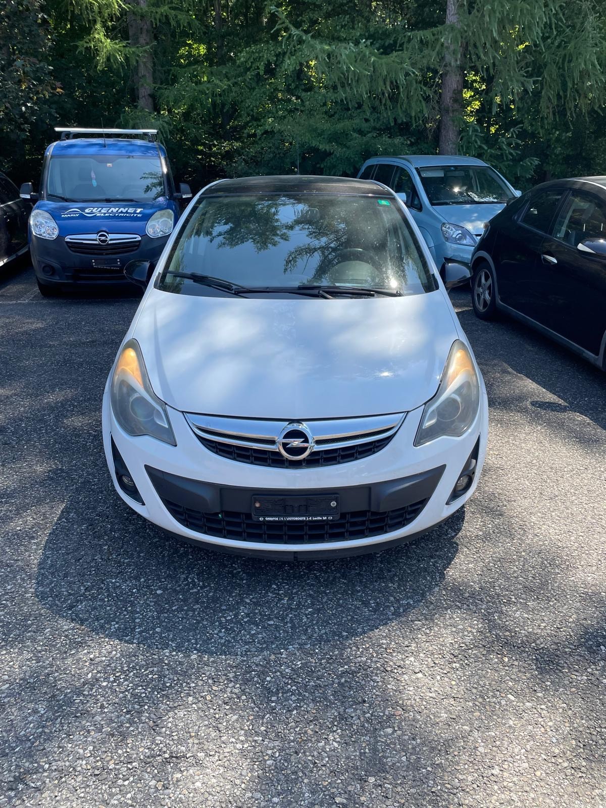 OPEL Corsa 1.2 TP Color Edition-image-0
