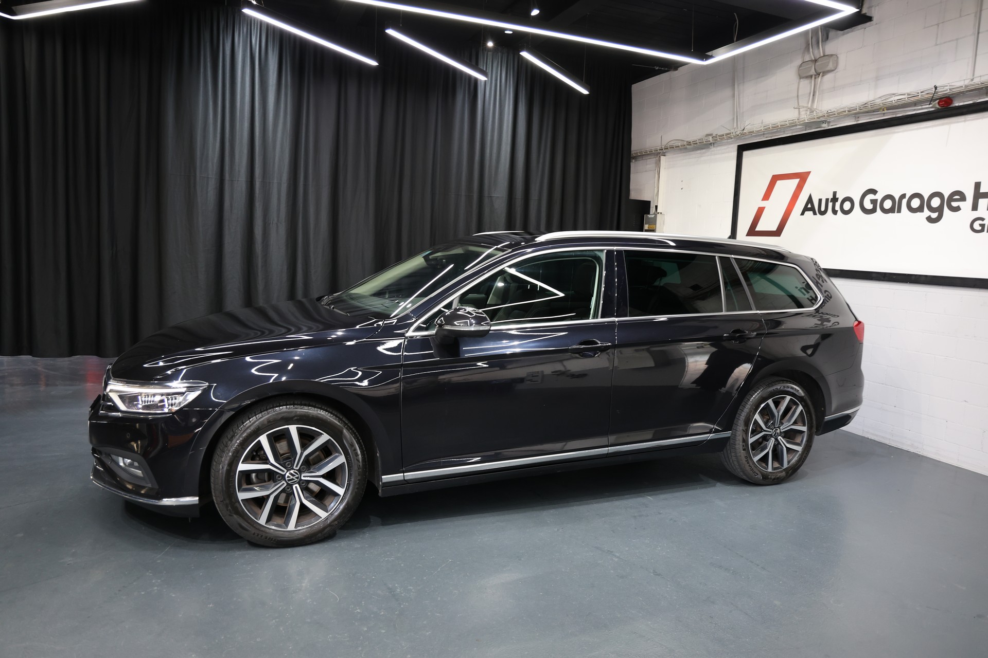 VW Passat 2.0 TDI BMT Highline 4Motion DSG Vollausstattung 200PS-image-3