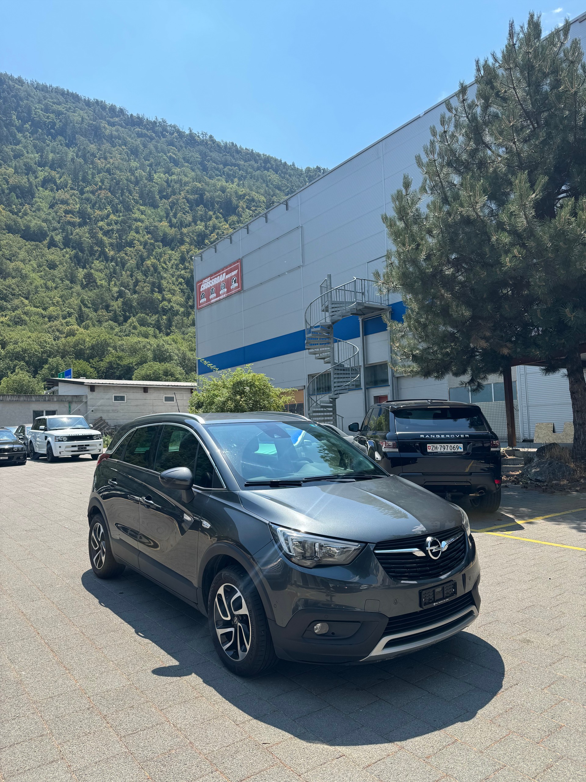 OPEL CROSSLAND X-image-1
