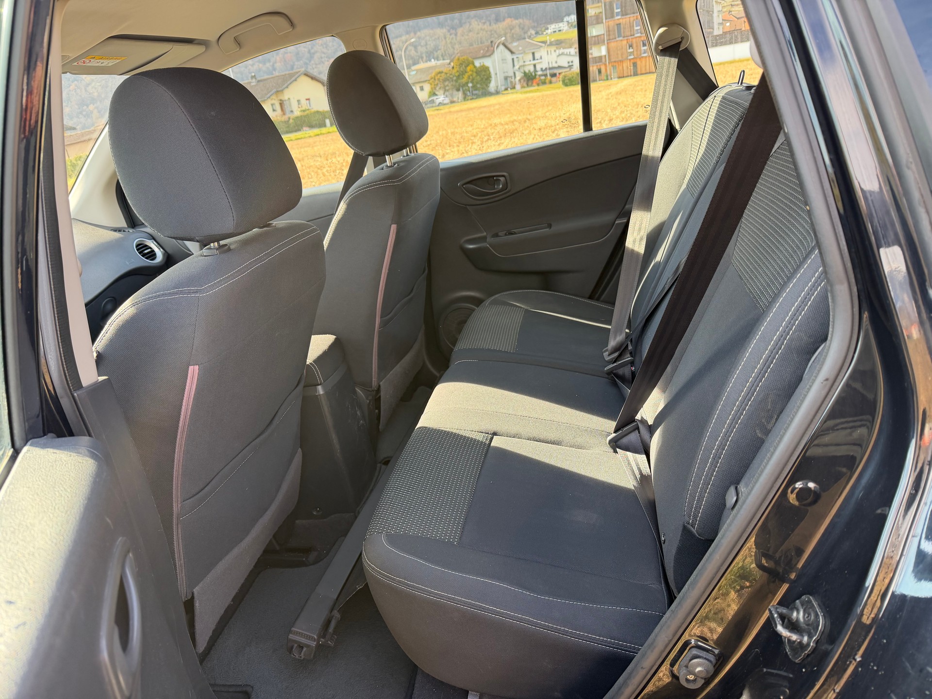 RENAULT Koleos 2.5 Swiss Edition 4x4-image-6