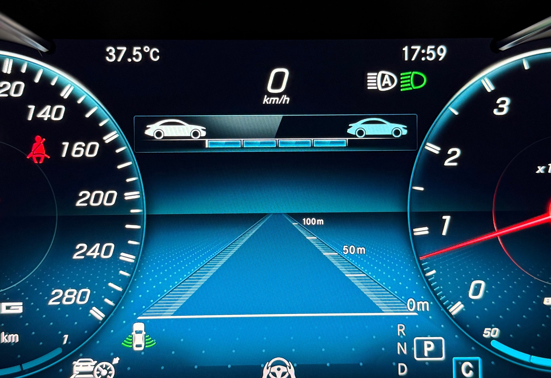 MERCEDES-BENZ C 43 AMG 4Matic 9G-Tronic-image-9