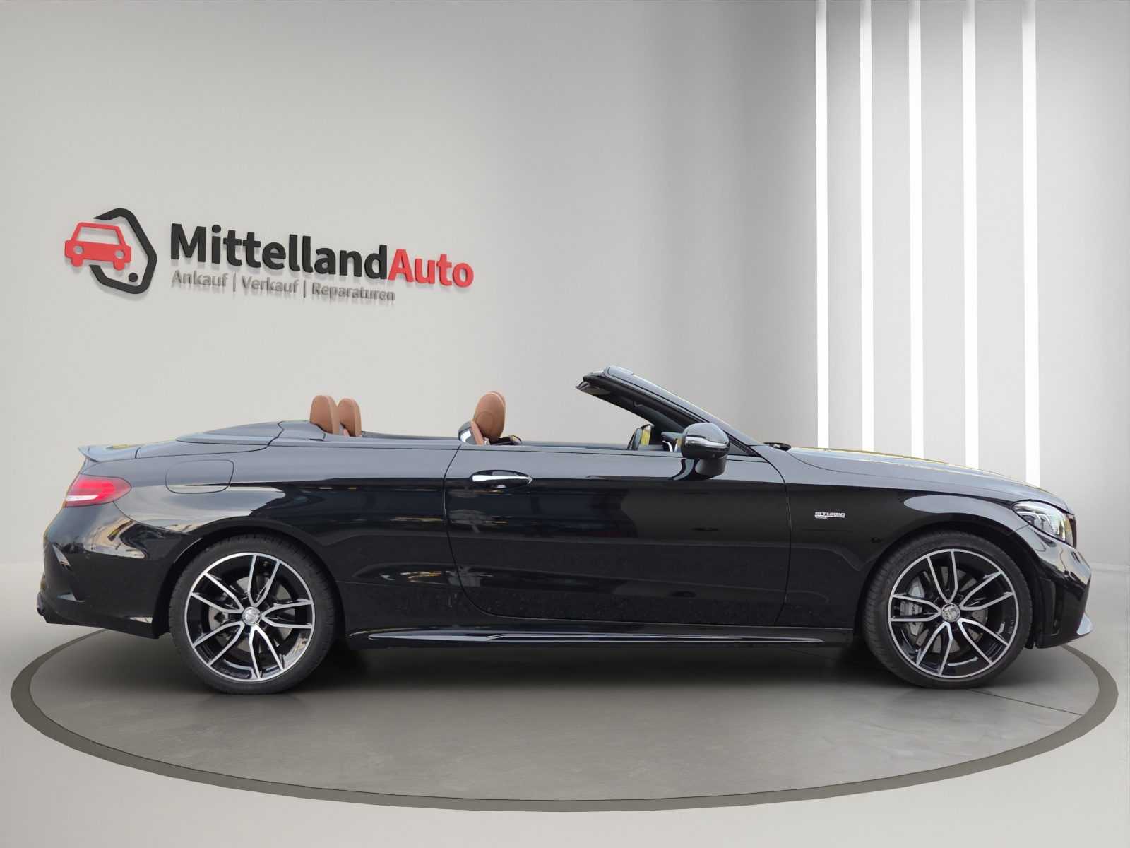 MERCEDES-BENZ C 43 Cabriolet AMG 4Matic 9G-Tronic-image-5