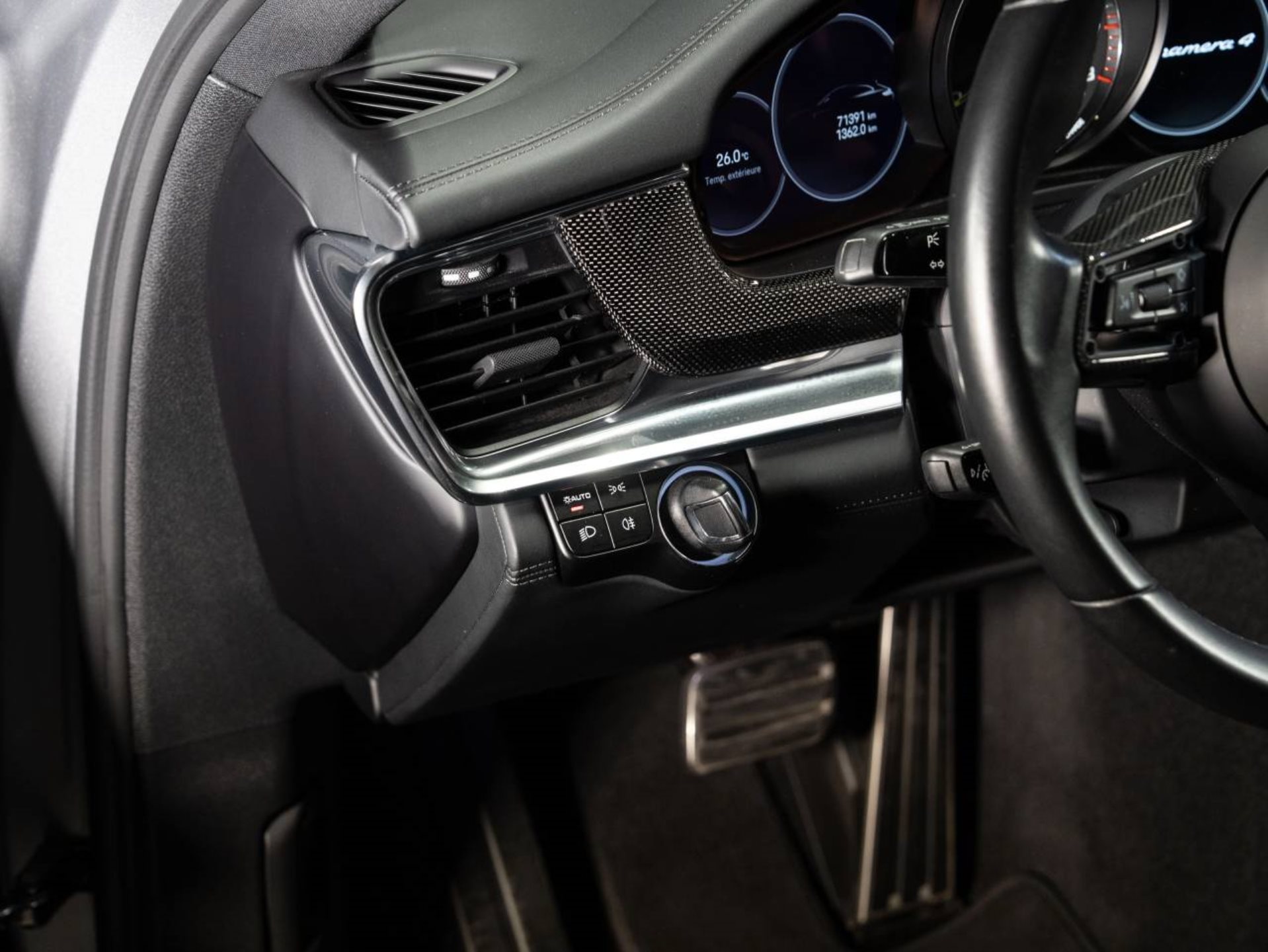 PORSCHE Panamera 4 E-Hybrid Sport Turismo Platinum Edition (MY23)-image-14