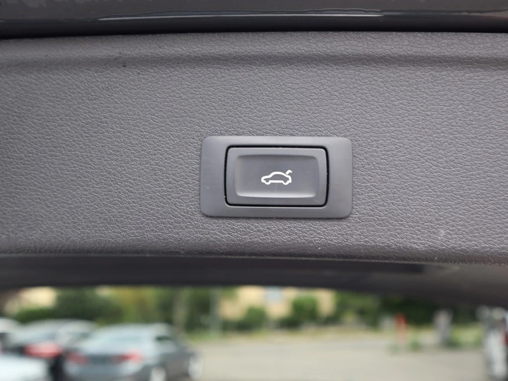 AUDI A4 allroad 2.0 TDI quattro S-tronic ** Leder-Alcantara ** G.Navi mit RF-Kamera **-image-6