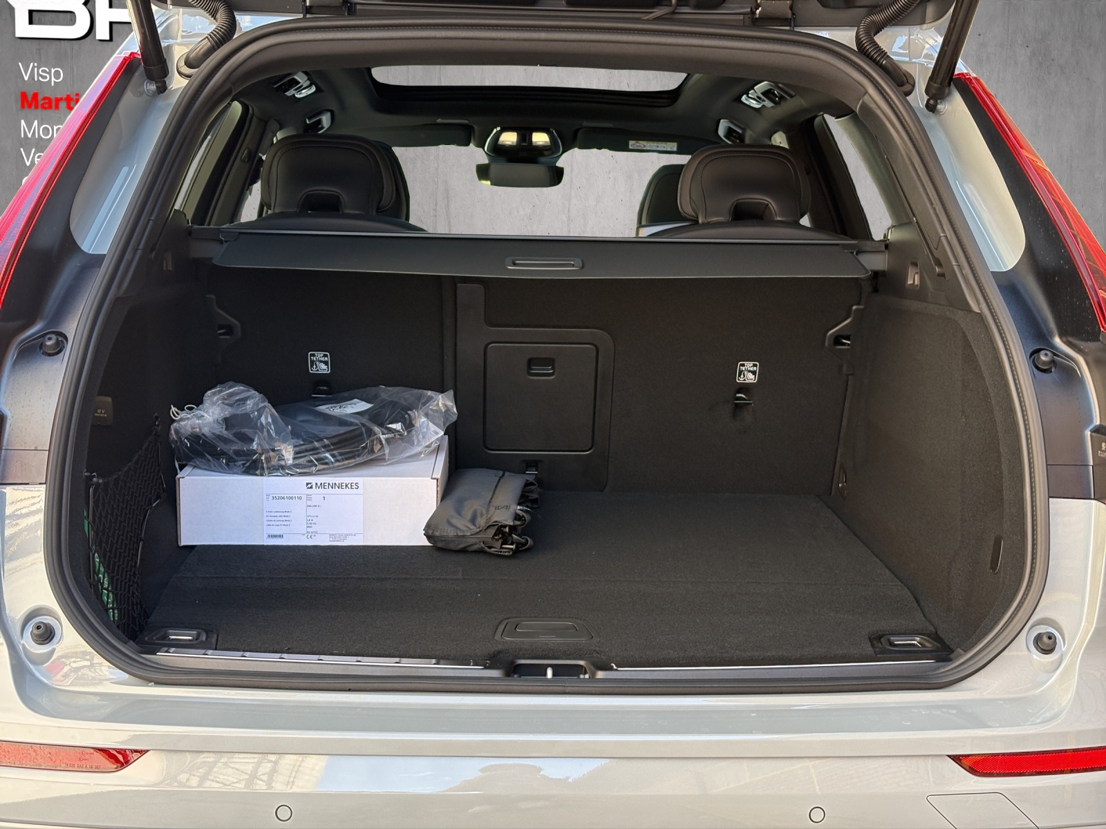 VOLVO XC60 T8 eAWD PluginHybrid Black Edition Geartronic-image-14