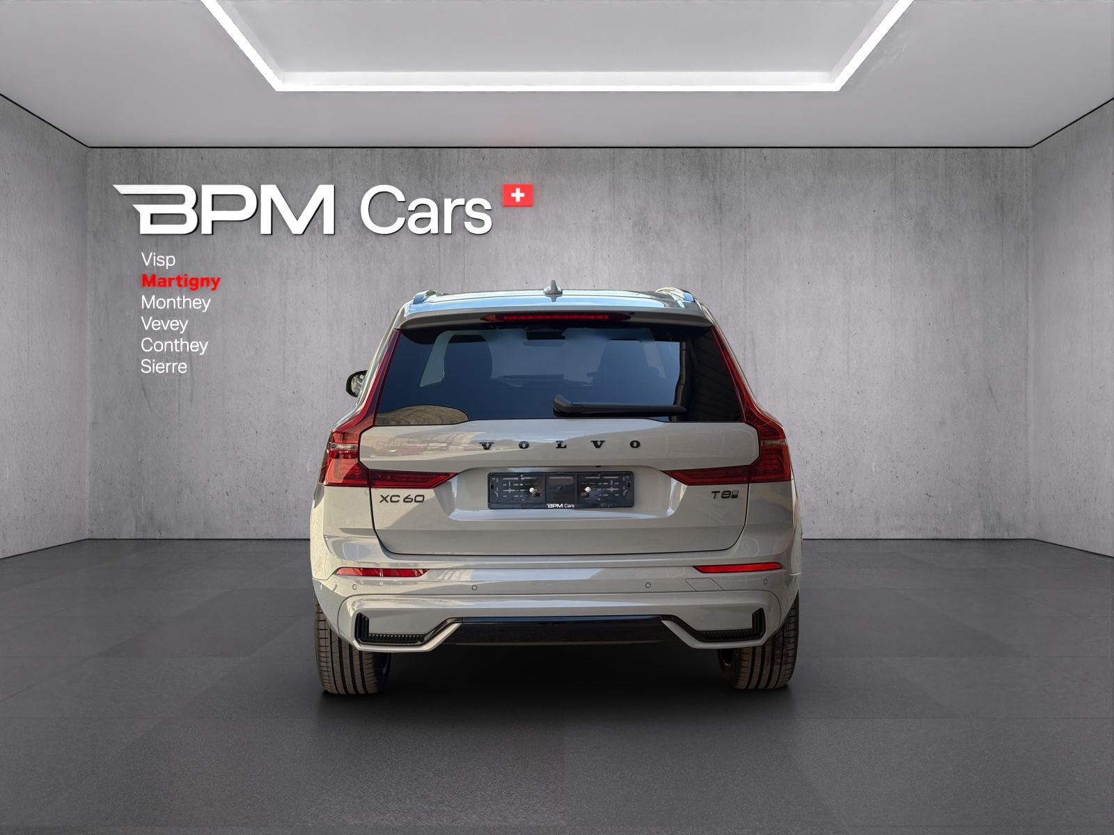 VOLVO XC60 T8 eAWD PluginHybrid Black Edition Geartronic-showroom-element-3