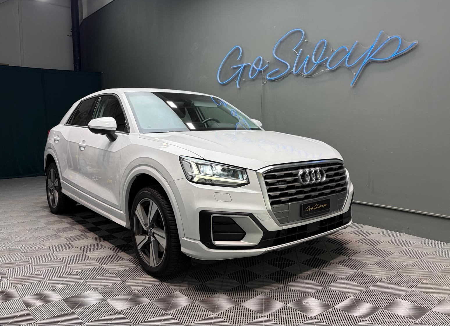 AUDI Q2 40 TFSI Sport quattro S-tronic-image-0