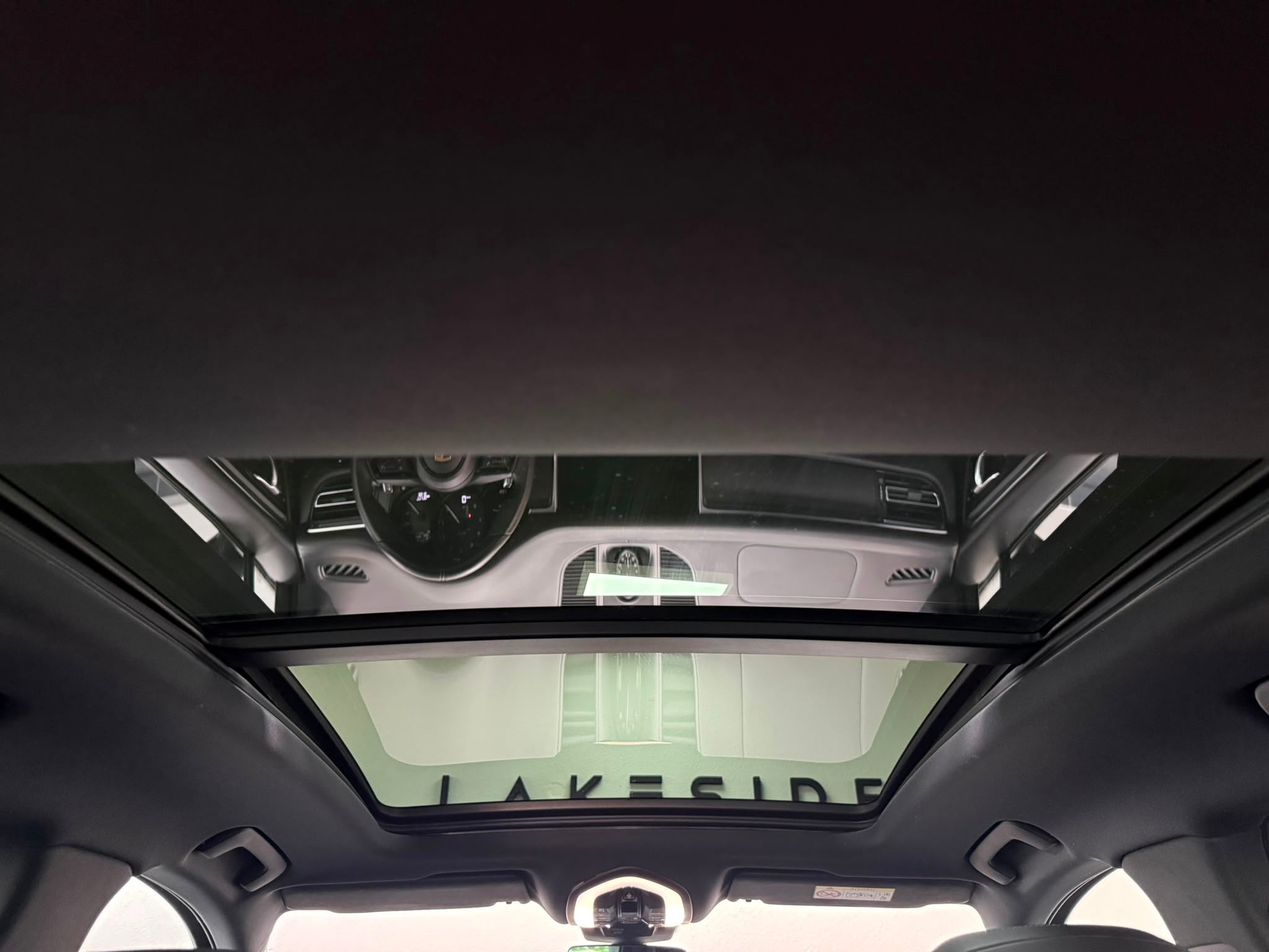 PORSCHE Macan PDK-image-30