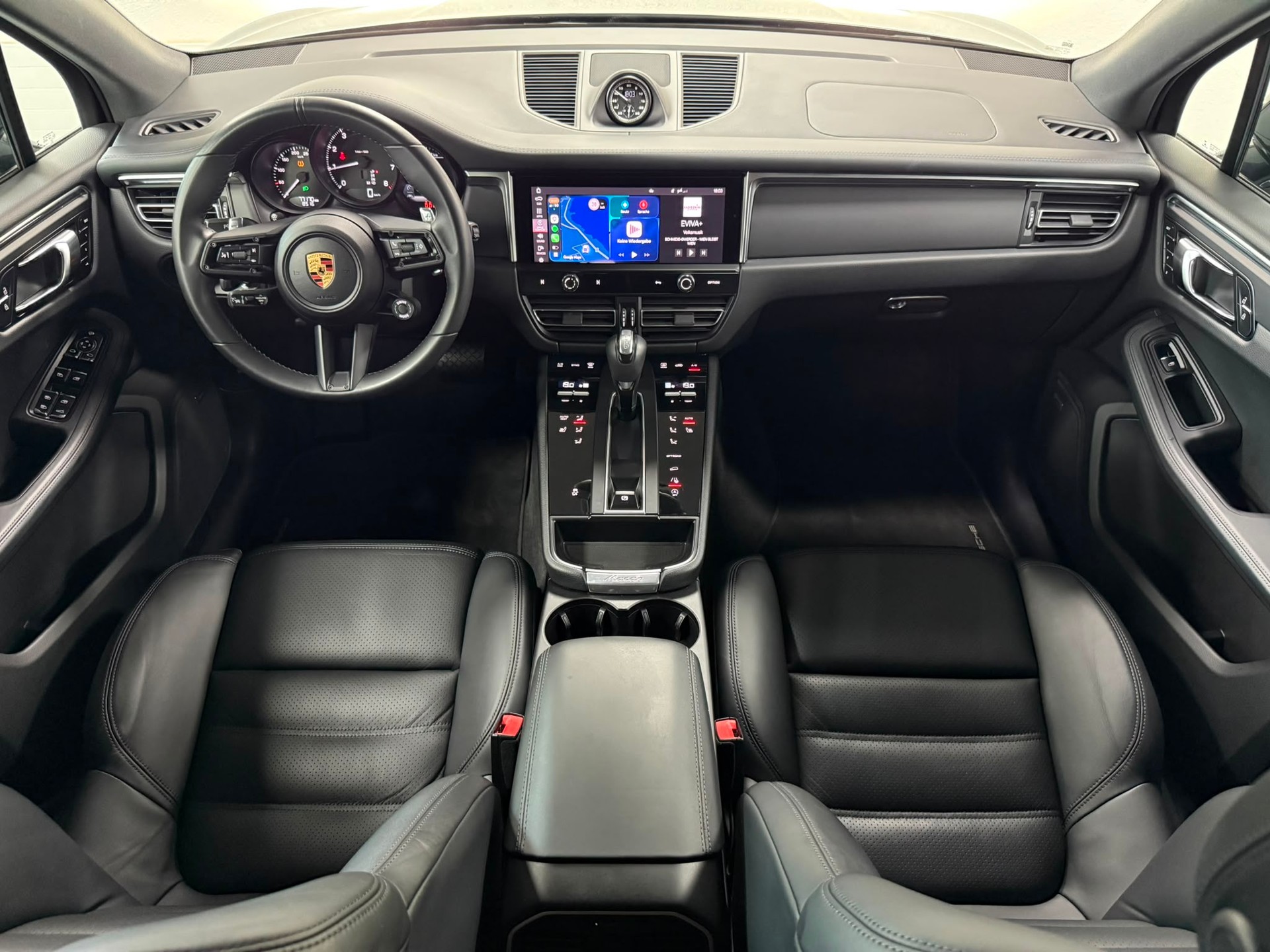 PORSCHE Macan PDK-image-13